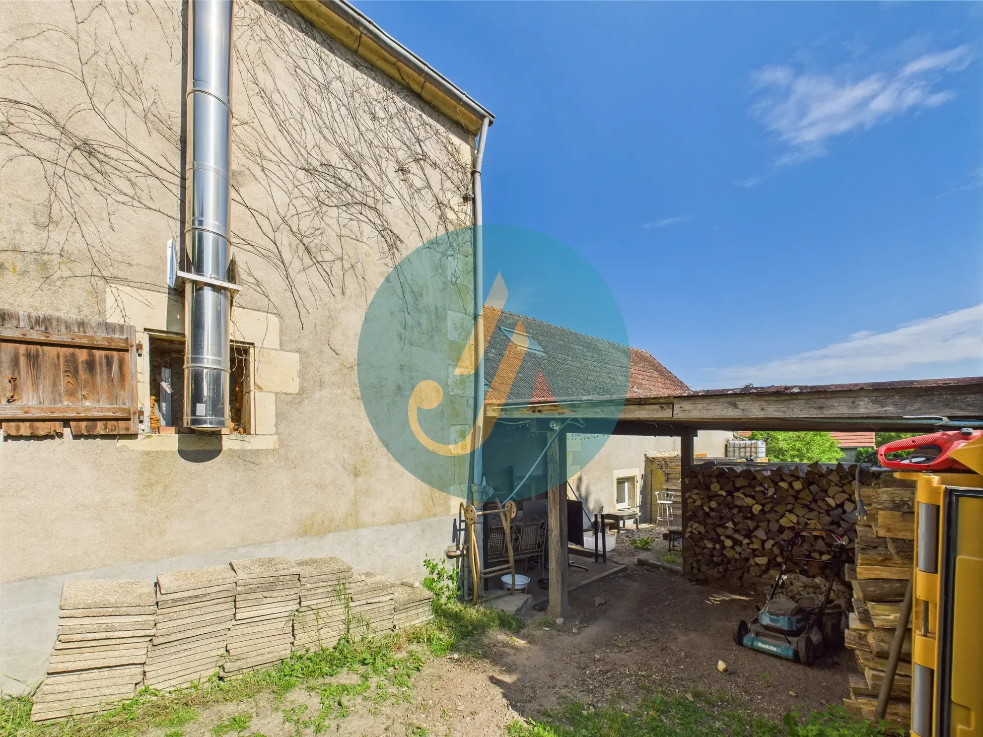 Maison de charme de 4 chambres à Tronsanges, proche Nevers 