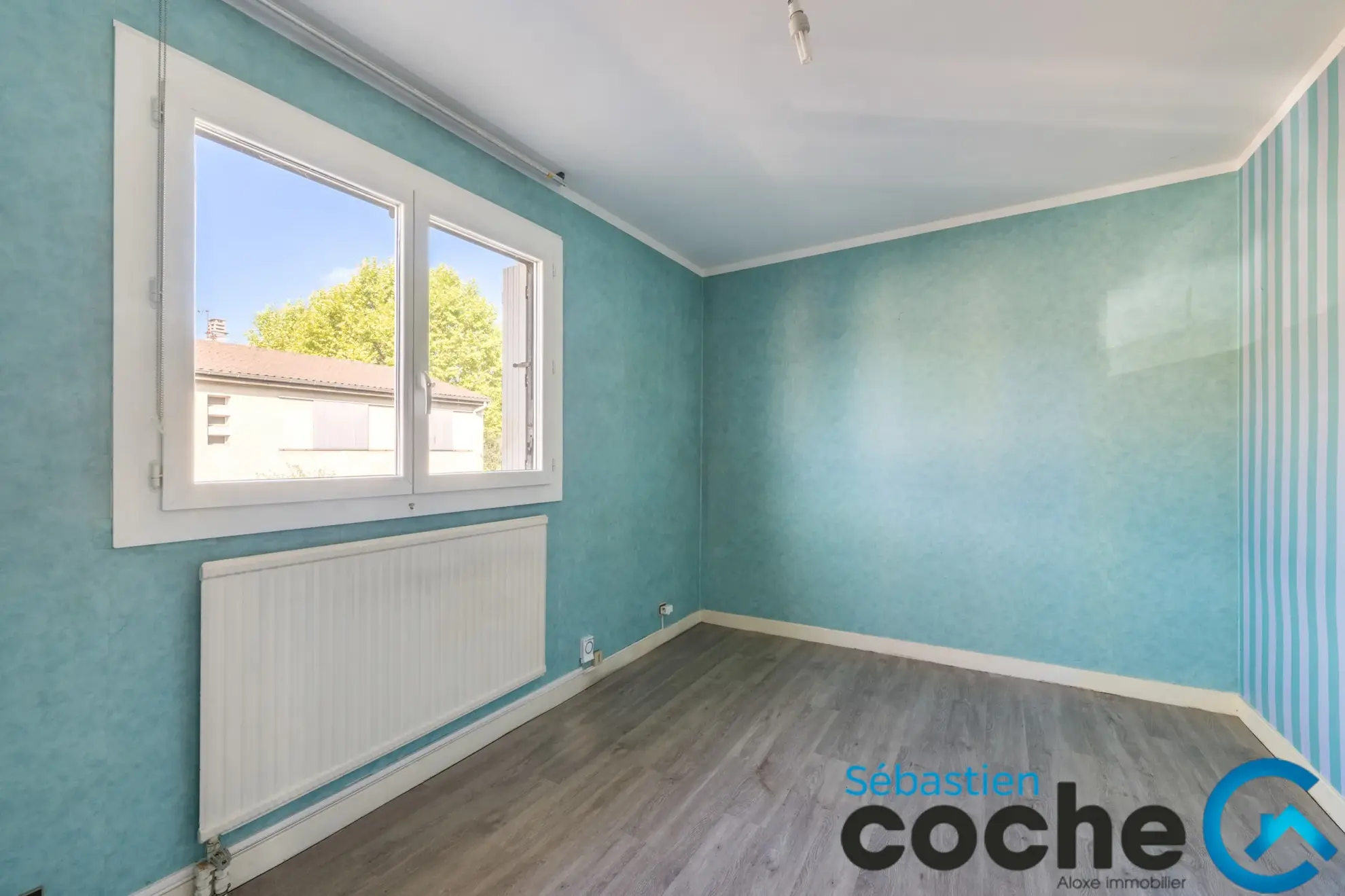 Maison à Vénissieux de 126 m² avec garage et jardin clos 