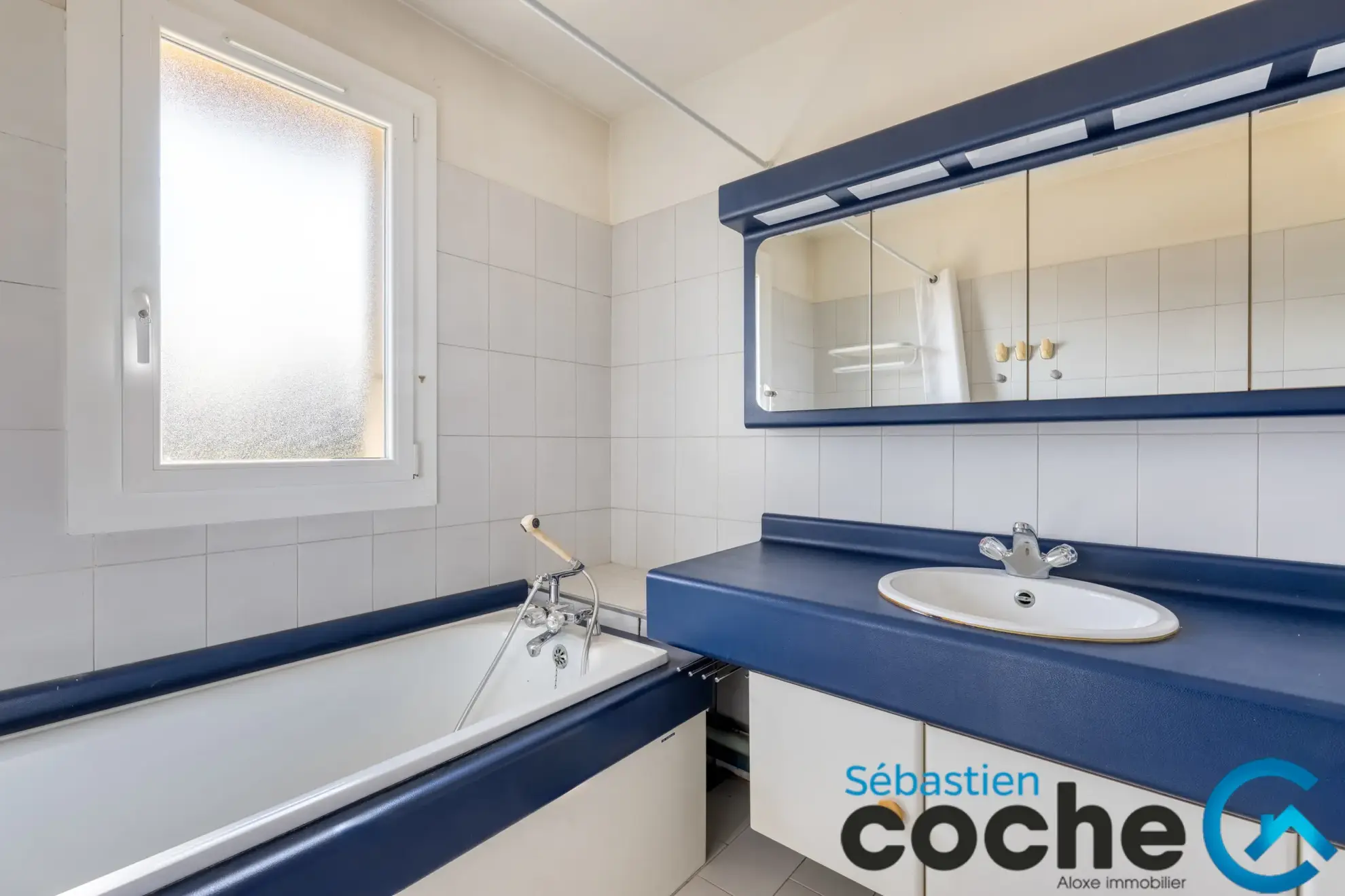 Maison à Vénissieux de 126 m² avec garage et jardin clos 