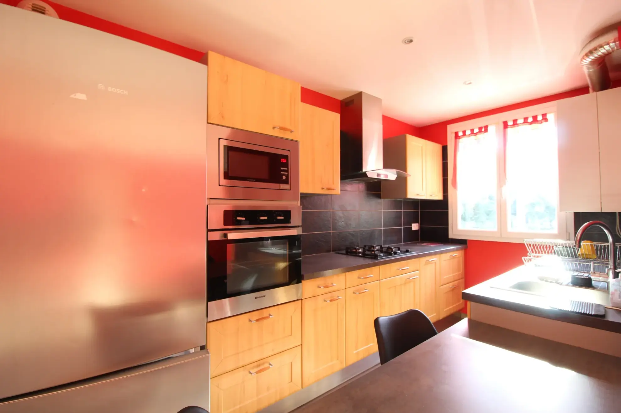 Appartement Type 3 rénové de 48 m² à Millau au centre-ville 