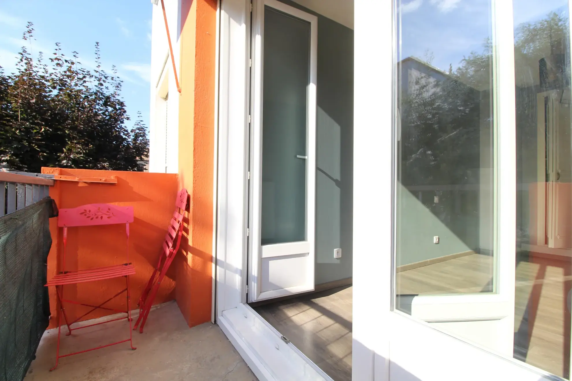 Appartement Type 3 rénové de 48 m² à Millau au centre-ville 