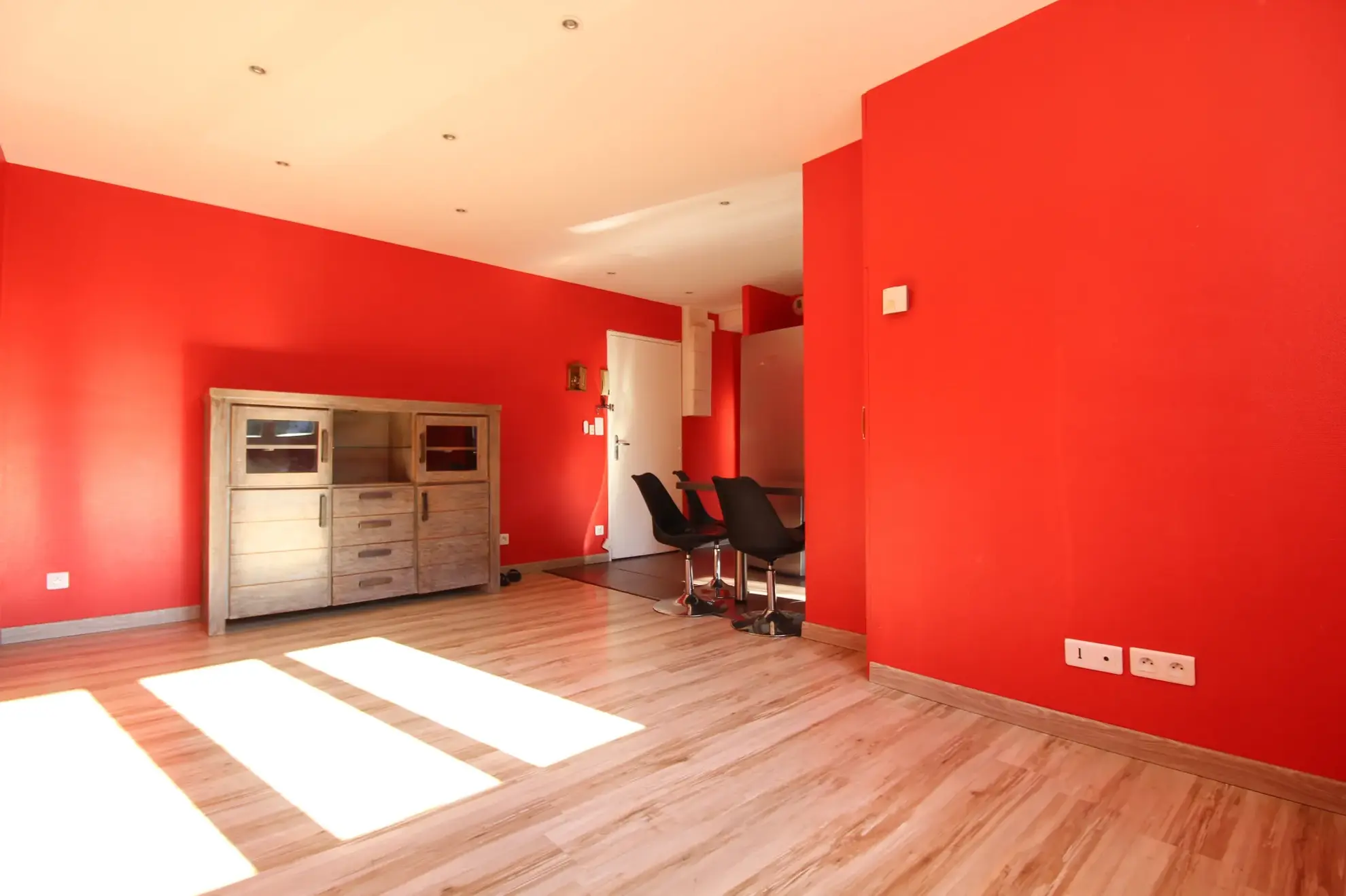 Appartement Type 3 rénové de 48 m² à Millau au centre-ville 