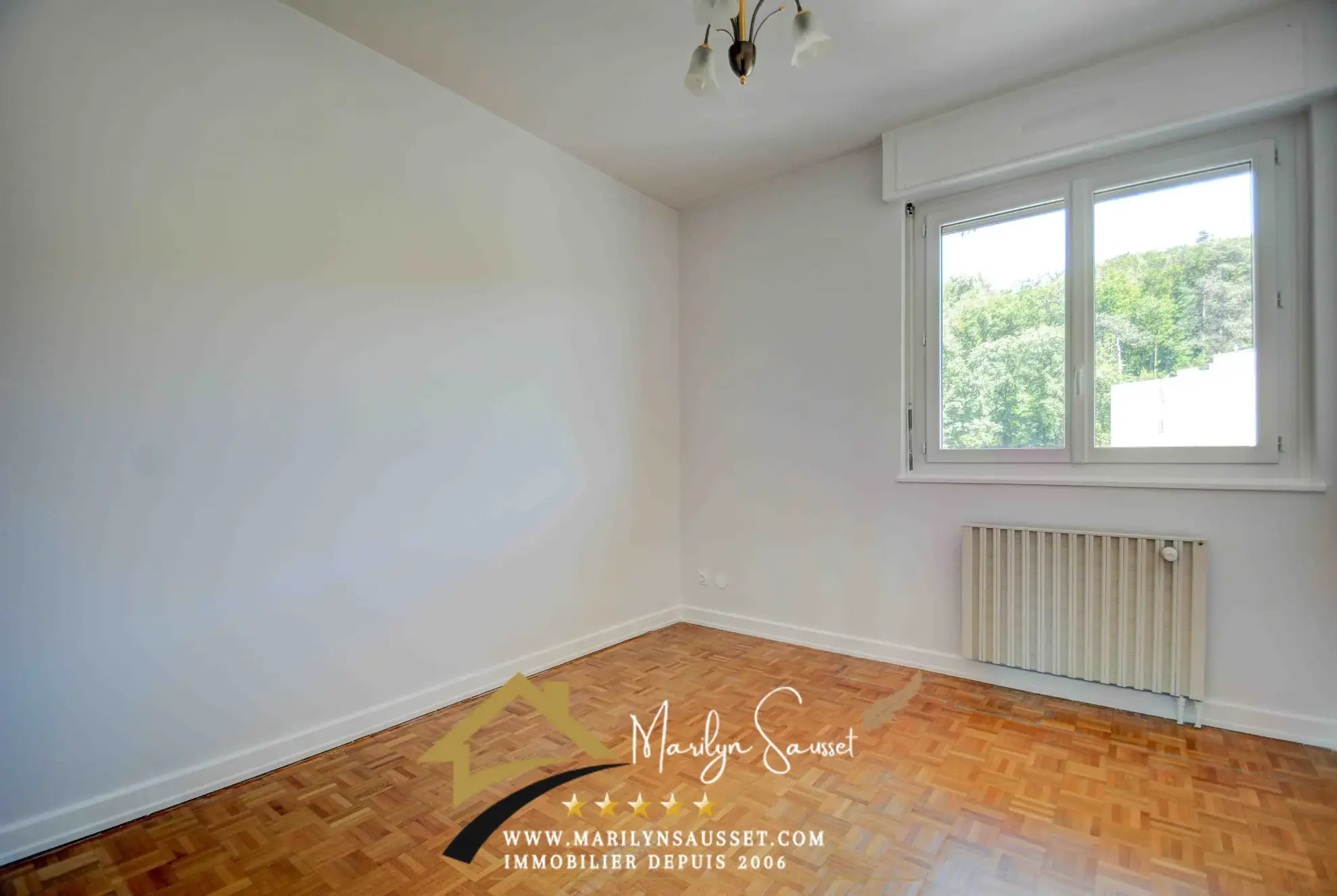 Appartement T3 avec piscine et balcon à Sainte-Foy-lès-Lyon 