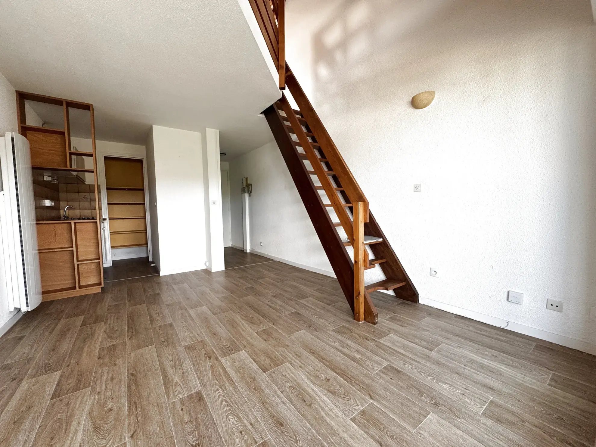 Appartement T2 lumineux avec balcon à Meschers-sur-Gironde - Secteur prisé