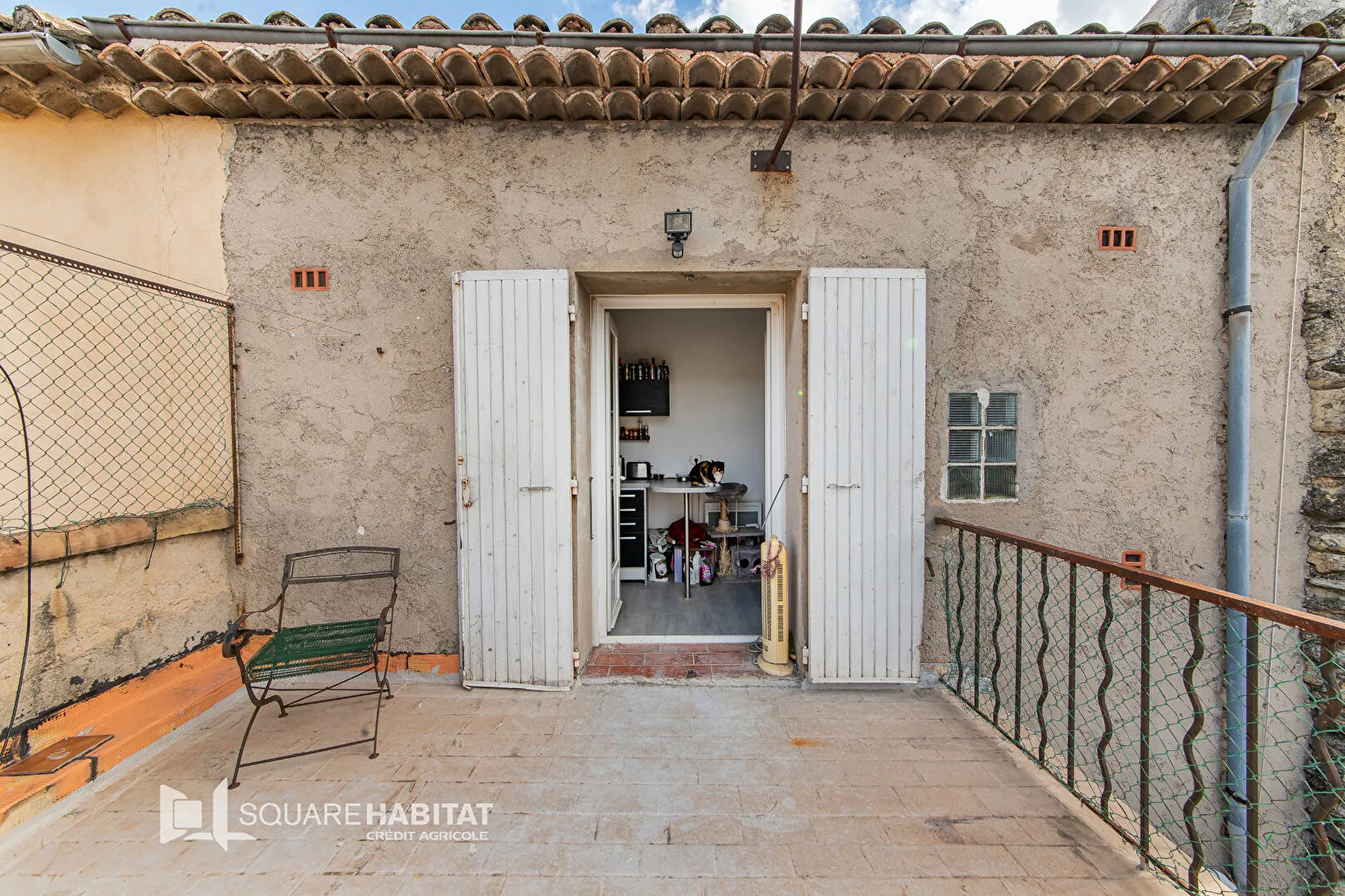 Appartement T2 à vendre à Pelissanne avec terrasse de 12 m²