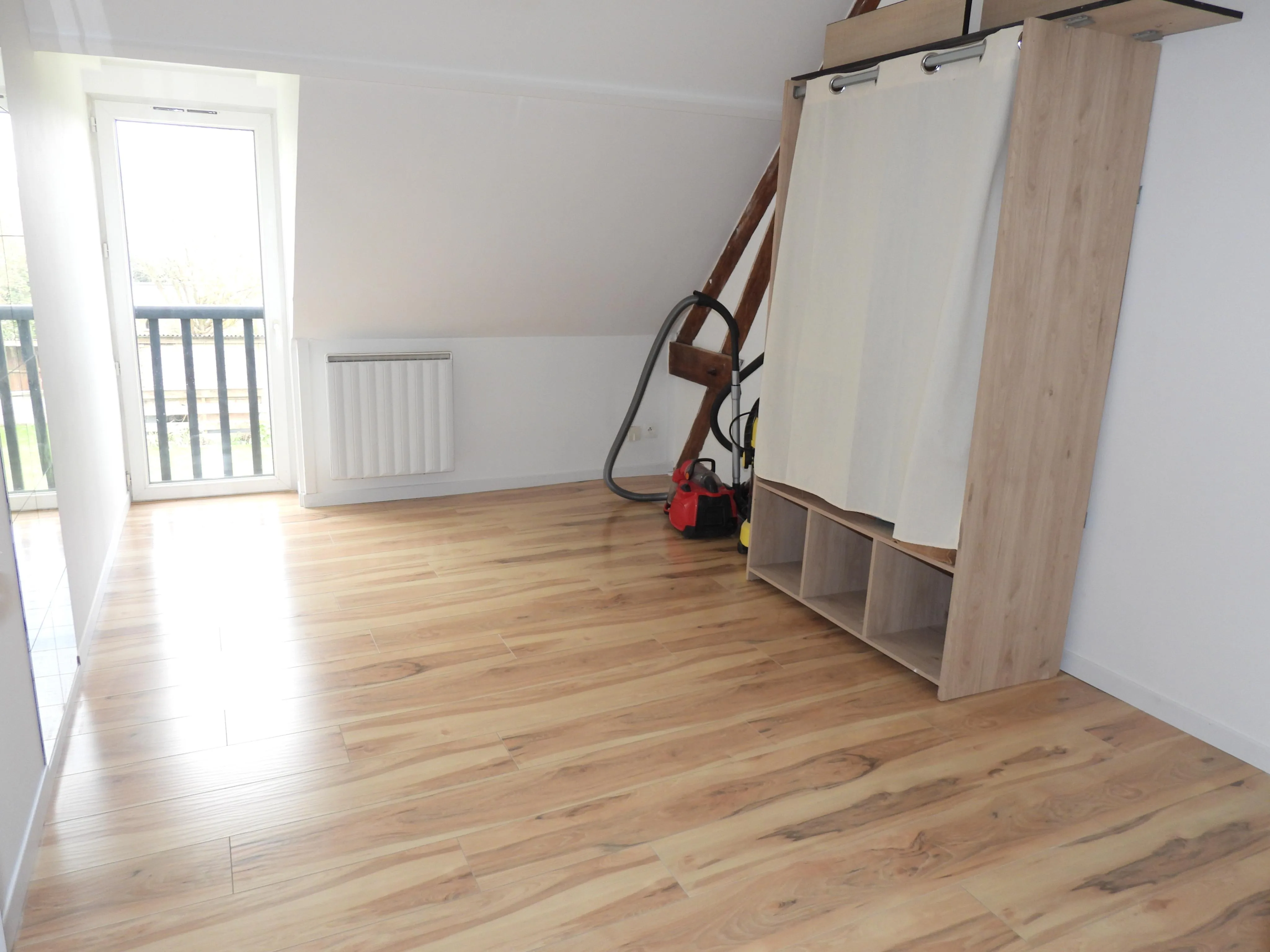 Maison de campagne rénovée avec terrain vaste près de Fécamp et Goderville 