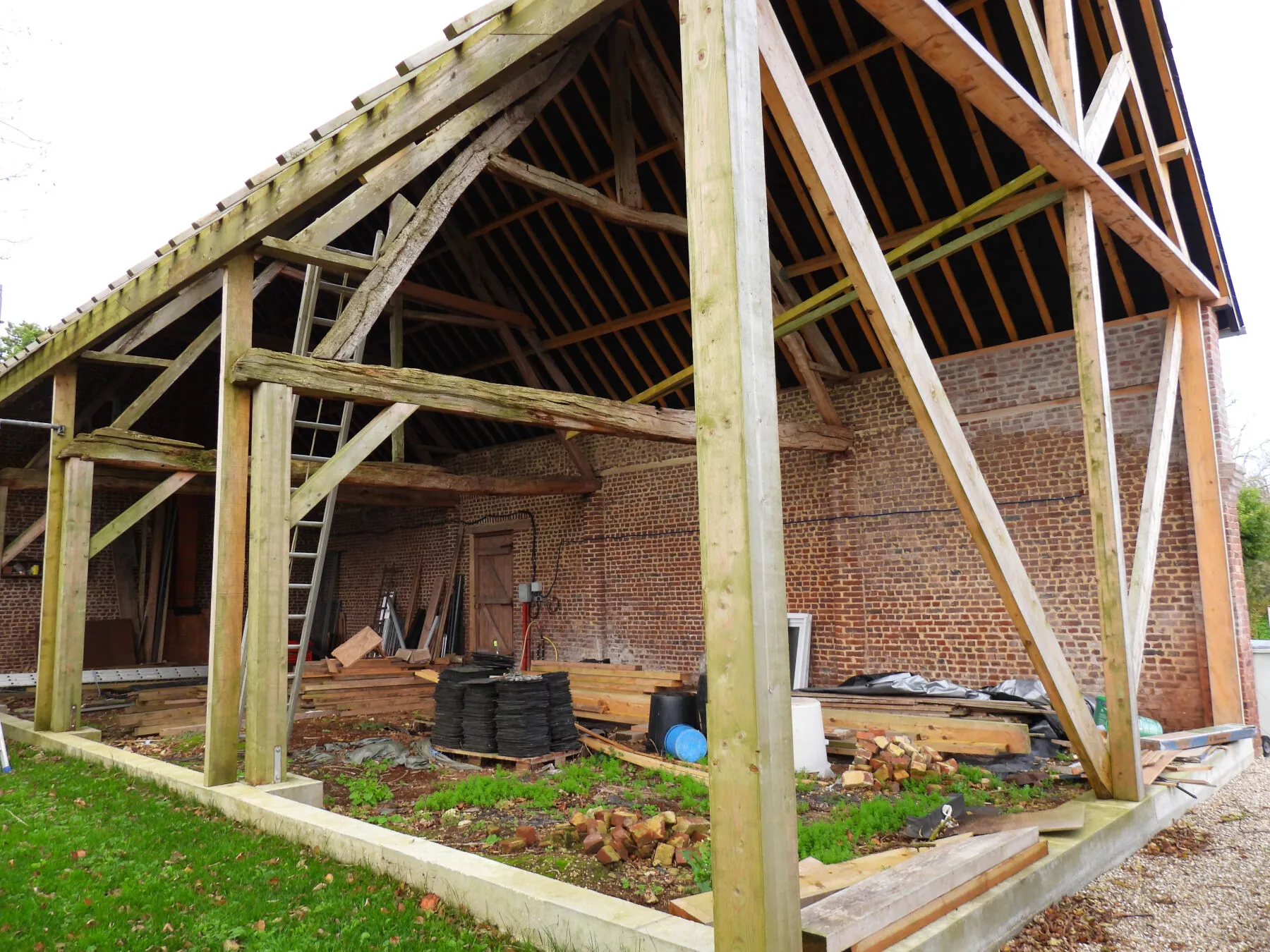 Maison de campagne rénovée avec terrain vaste près de Fécamp et Goderville 