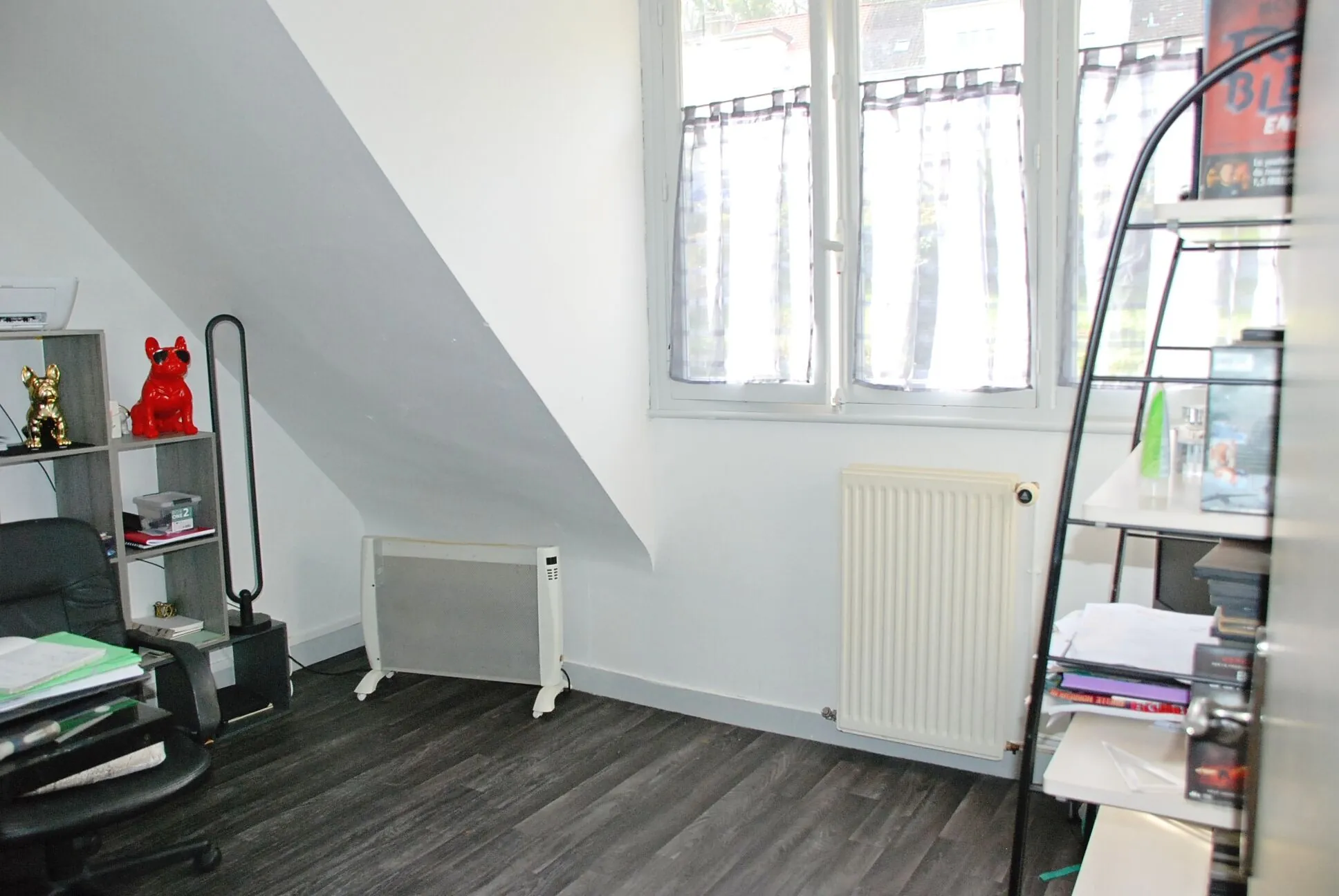 Maison mitoyenne à Fécamp avec 3 chambres, jardin et garage 