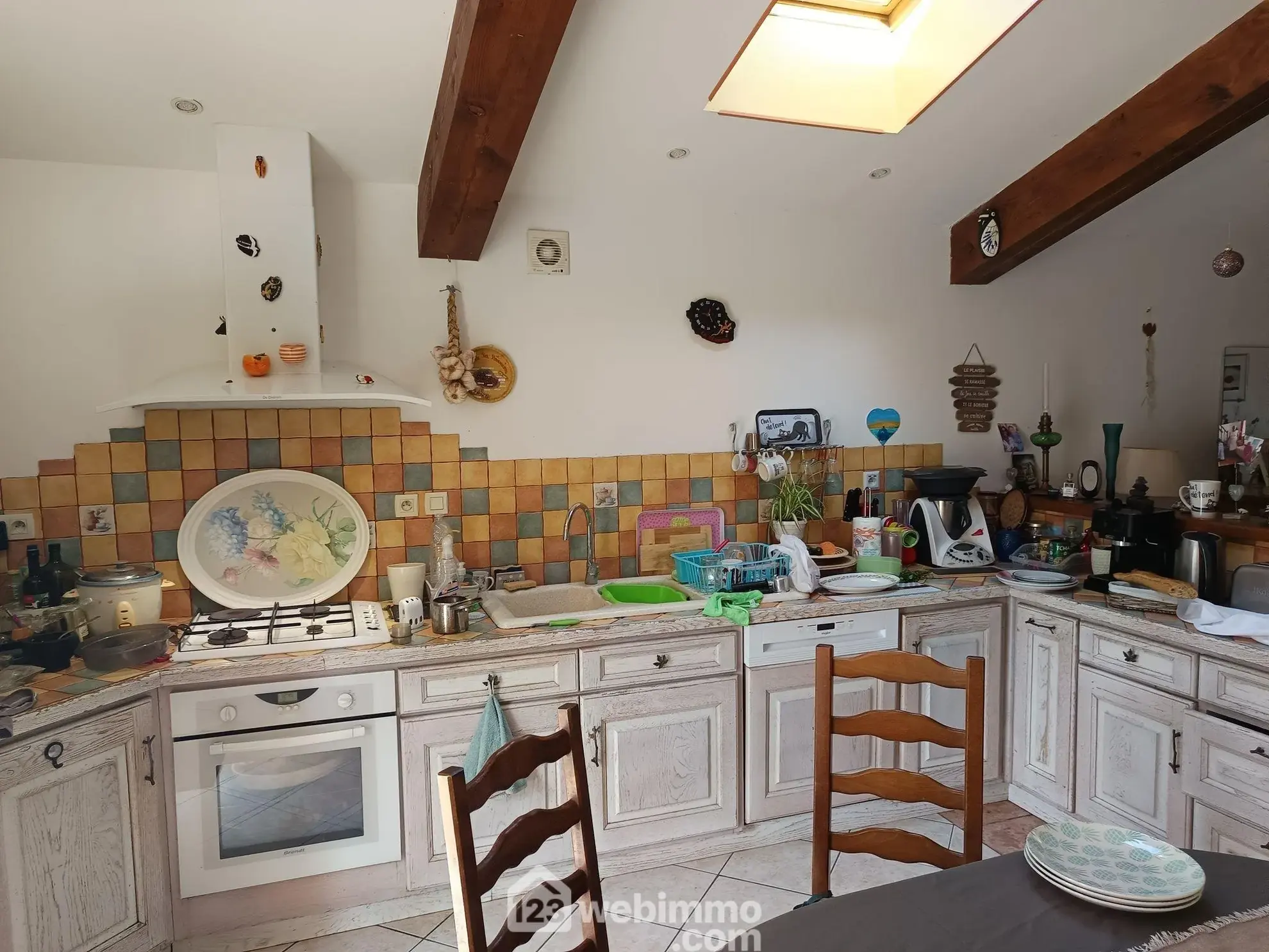 Maison de campagne avec terrain à Saint-Jean-Poutge, 240 m² 