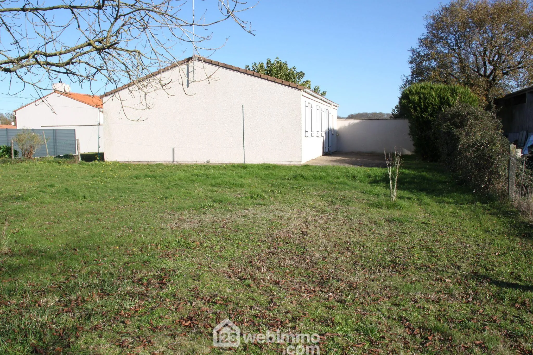 Maison de plain-pied à Sèvremont avec jardin et chauffage moderne 