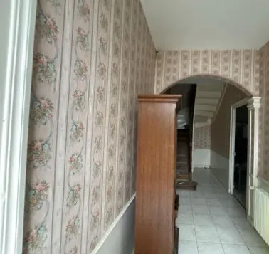 Achat maison à Nieuil de 143m² dès 11 000 euros - Vente aux enchères 