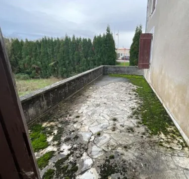 Achat maison à Nieuil de 143m² dès 11 000 euros - Vente aux enchères 