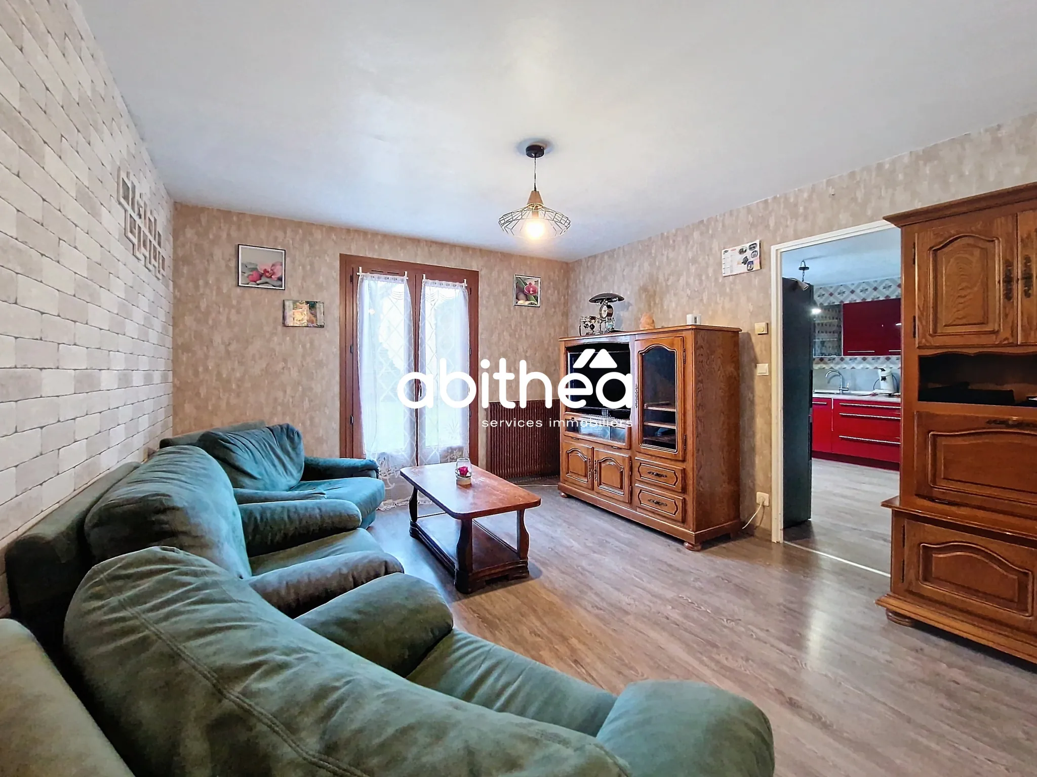 Maison mitoyenne 3 chambres avec garage et jardin à Haisnes 