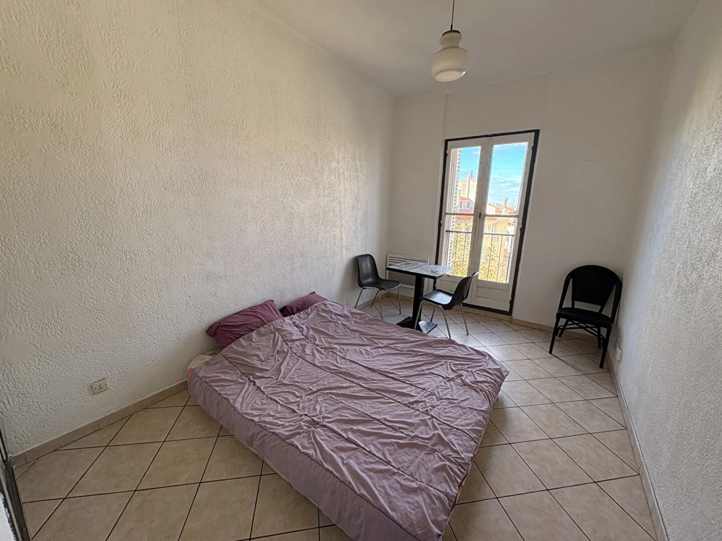 Studio à vendre à Marseille de 18 m² proche Lycée Thiers 