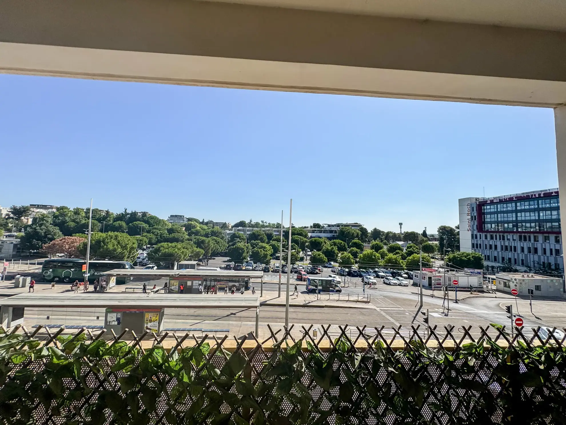 Appartement 2 pièces avec terrasse et parking à Montpellier Polyclinique Saint-Roch 