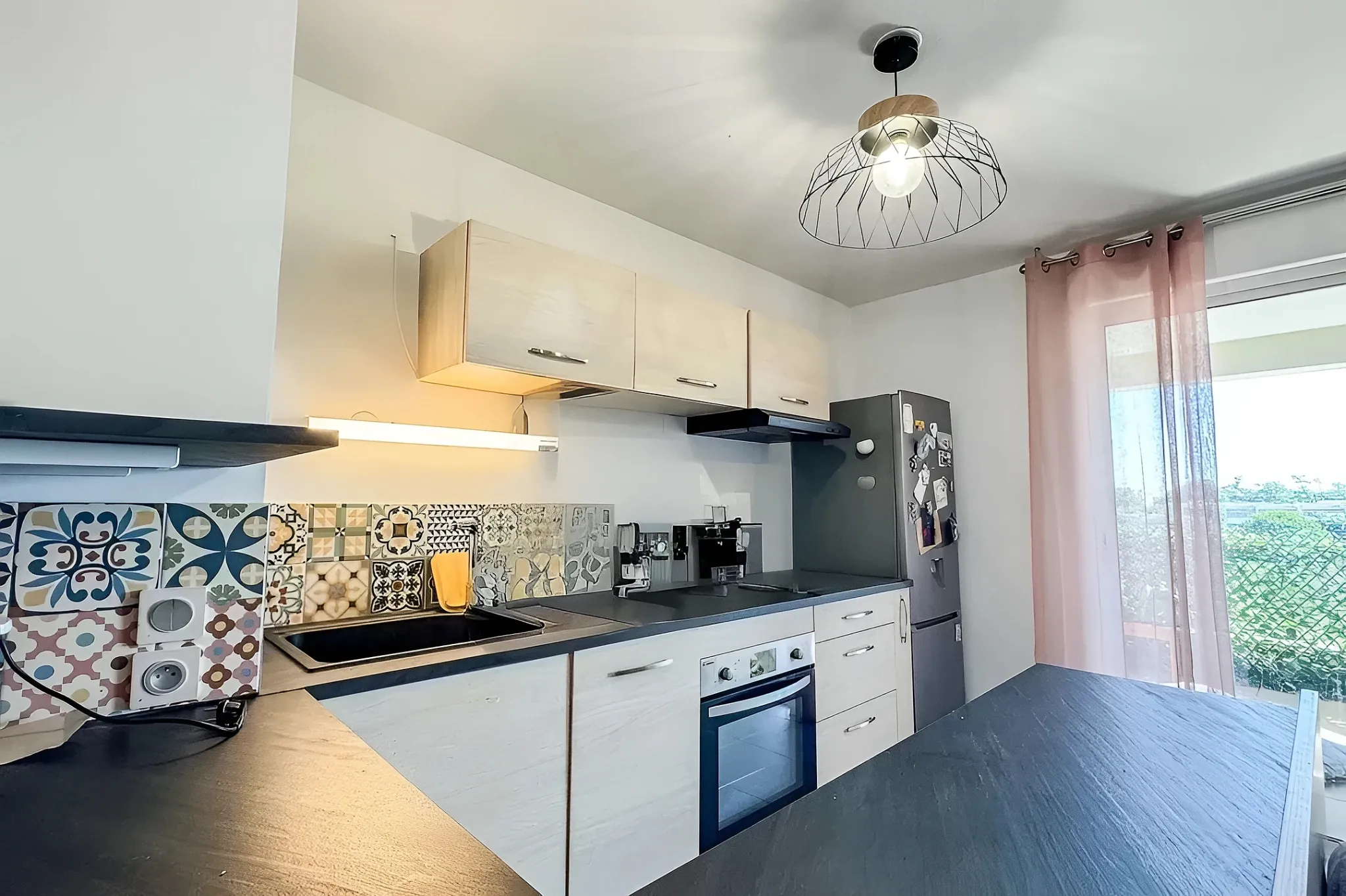 Appartement 2 pièces avec terrasse et parking à Montpellier Polyclinique Saint-Roch 