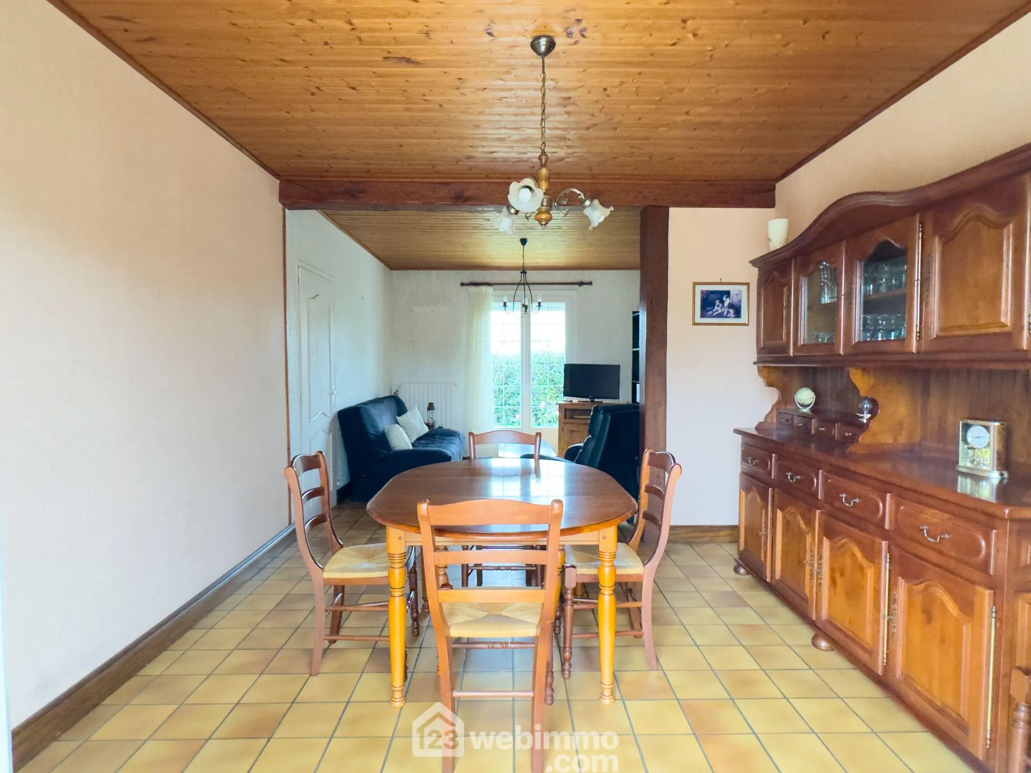 Maison à Saint-Macaire-en-Mauges de 75m² avec sous-sol et terrain de 600m² 