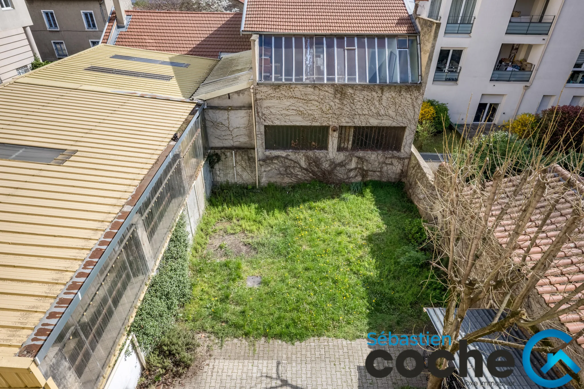 Appartement avec jardin privé de 78,85 m² à Lyon 3, proche tram, rénové en 2024