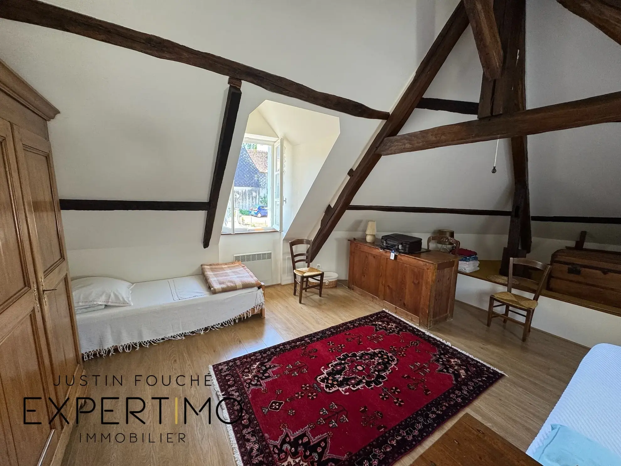 Maison de village rénovée de 120 m² à Semur en Vallon 