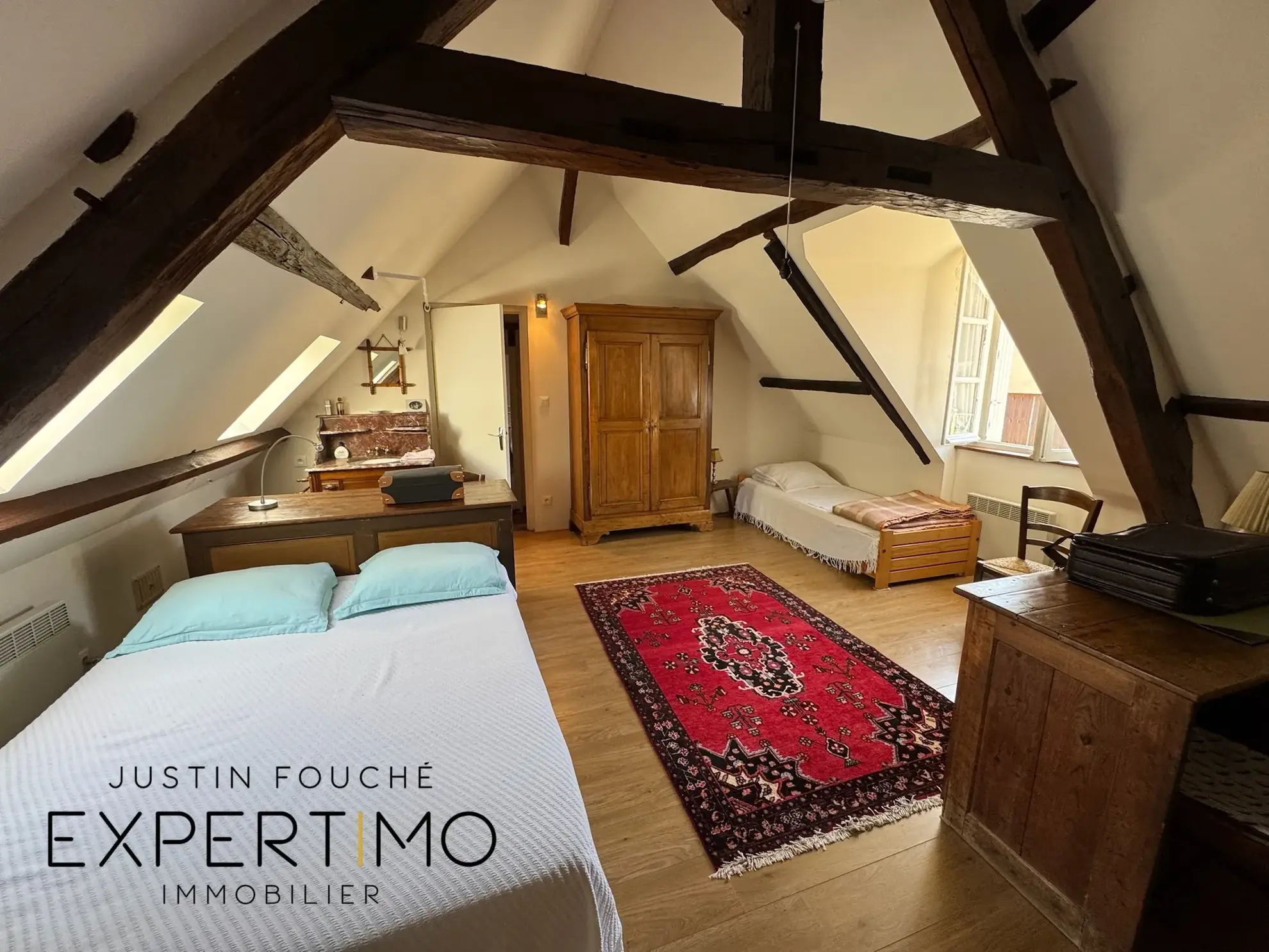 Maison de village rénovée de 120 m² à Semur en Vallon 