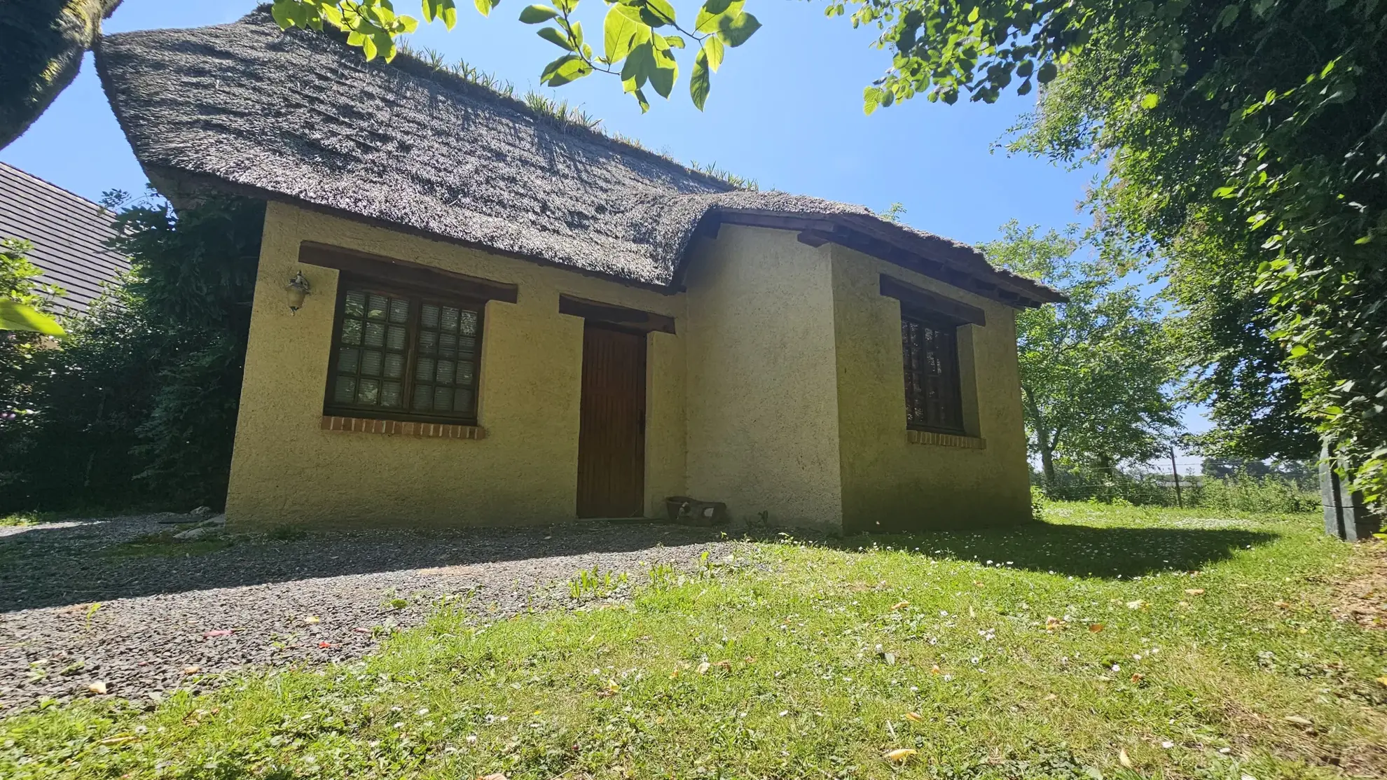 Maison à Riom avec jardin, véranda et grand sous-sol - Quartier calme 