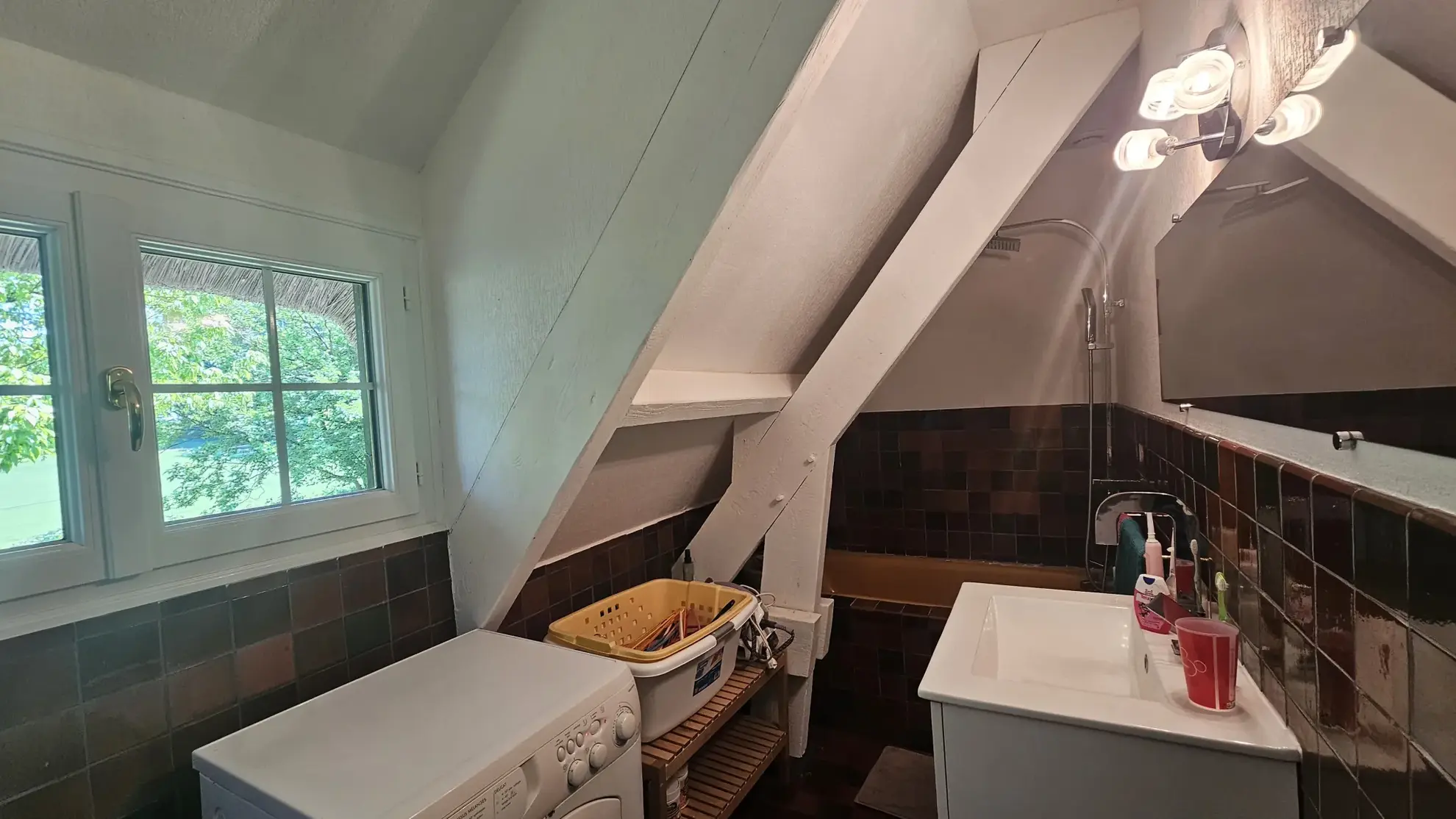 Maison à Riom avec jardin, véranda et grand sous-sol - Quartier calme 