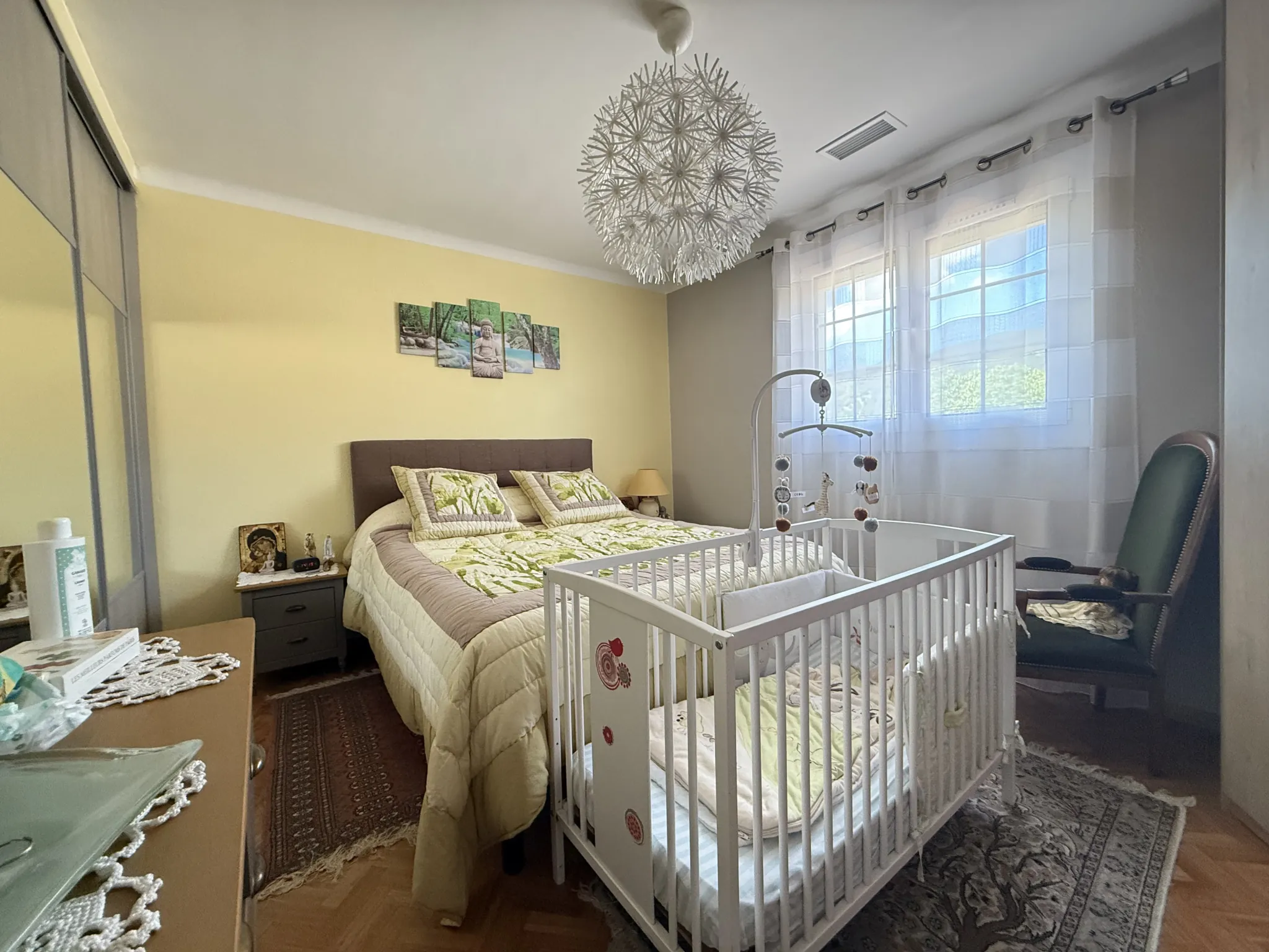 Maison avec piscine et véranda à Arles-sur-Tech - Charme et confort 