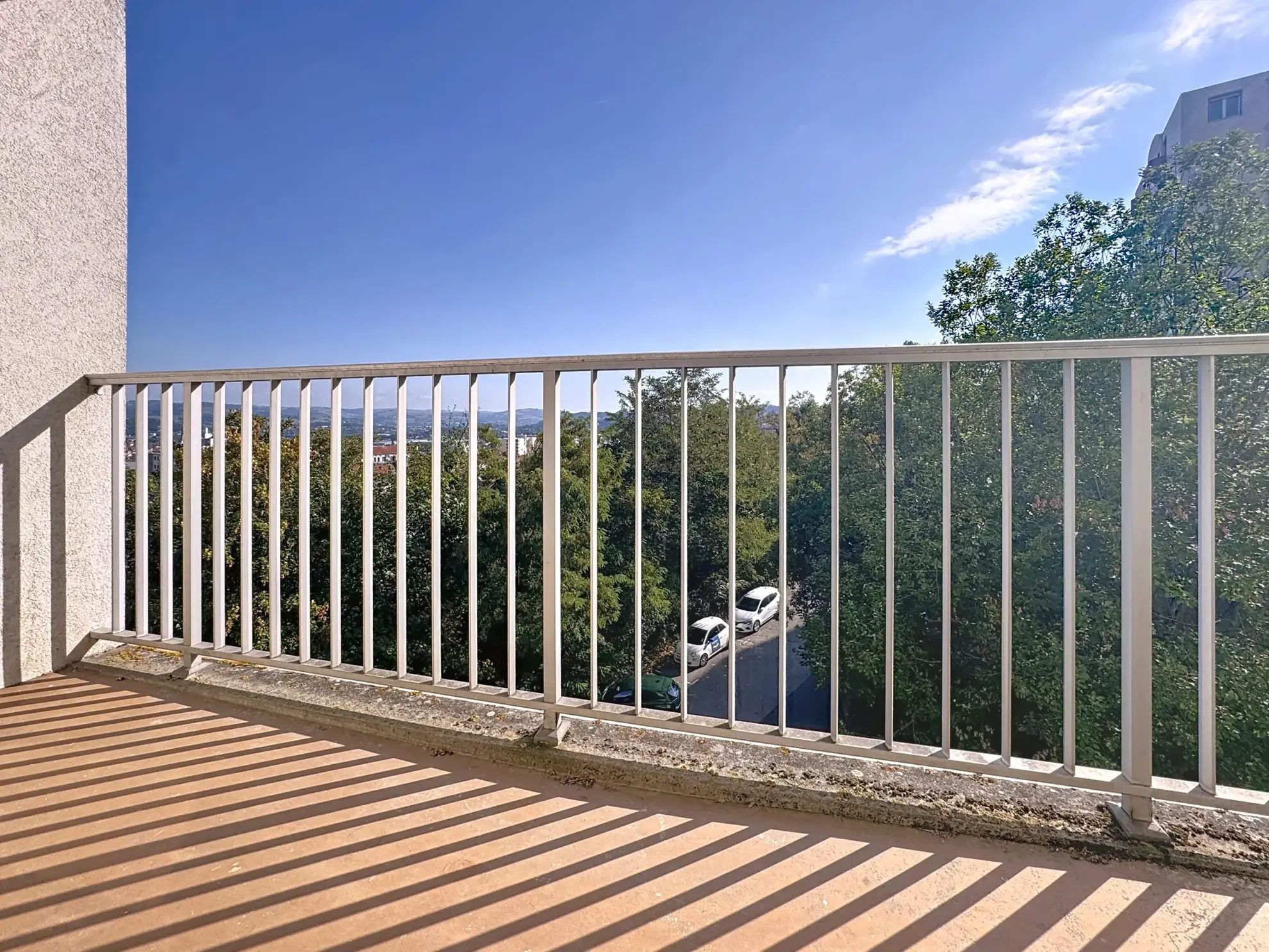 À vendre T1 de 41 m² avec balcon et cave à Saint-Étienne 