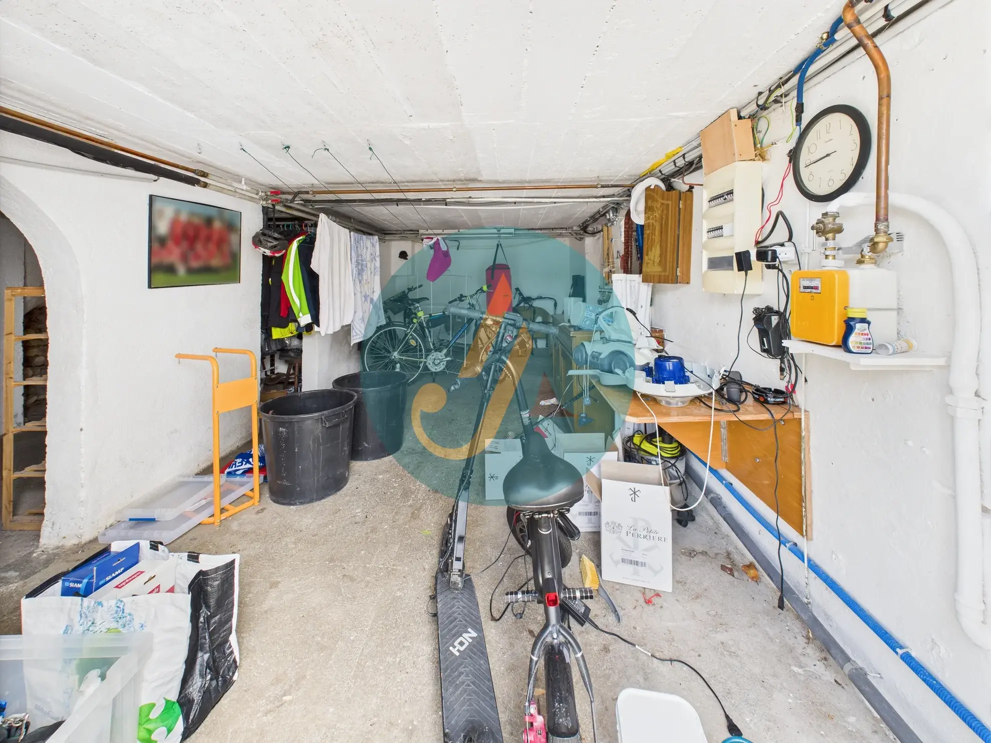 Belle maison familiale avec piscine et sous-sol complet à Nevers 