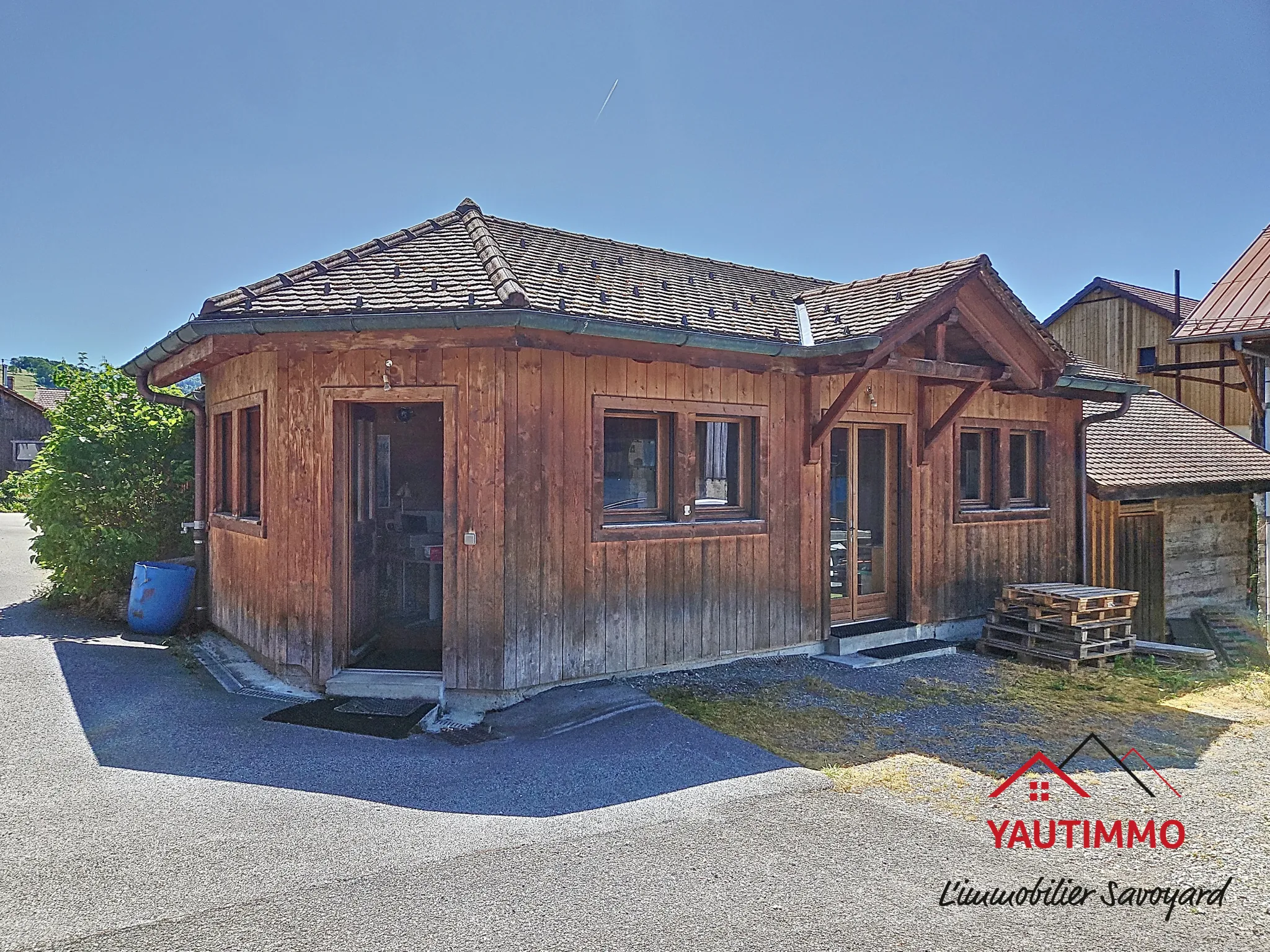 Charmant chalet de 35 m² à Villard – investissement ou activité libérale