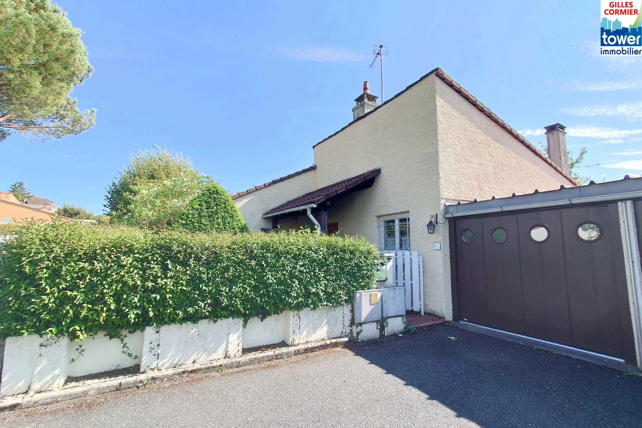 Maison de plain-pied à vendre à Villefranche de Rouergue – 109 m²