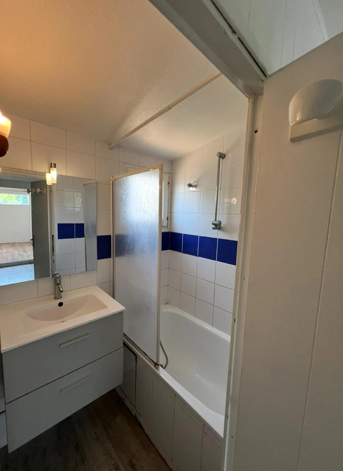 Maison de 61 m² avec piscine et jardin à Le Castellet - Opportunité d'investissement ou résidence principale 