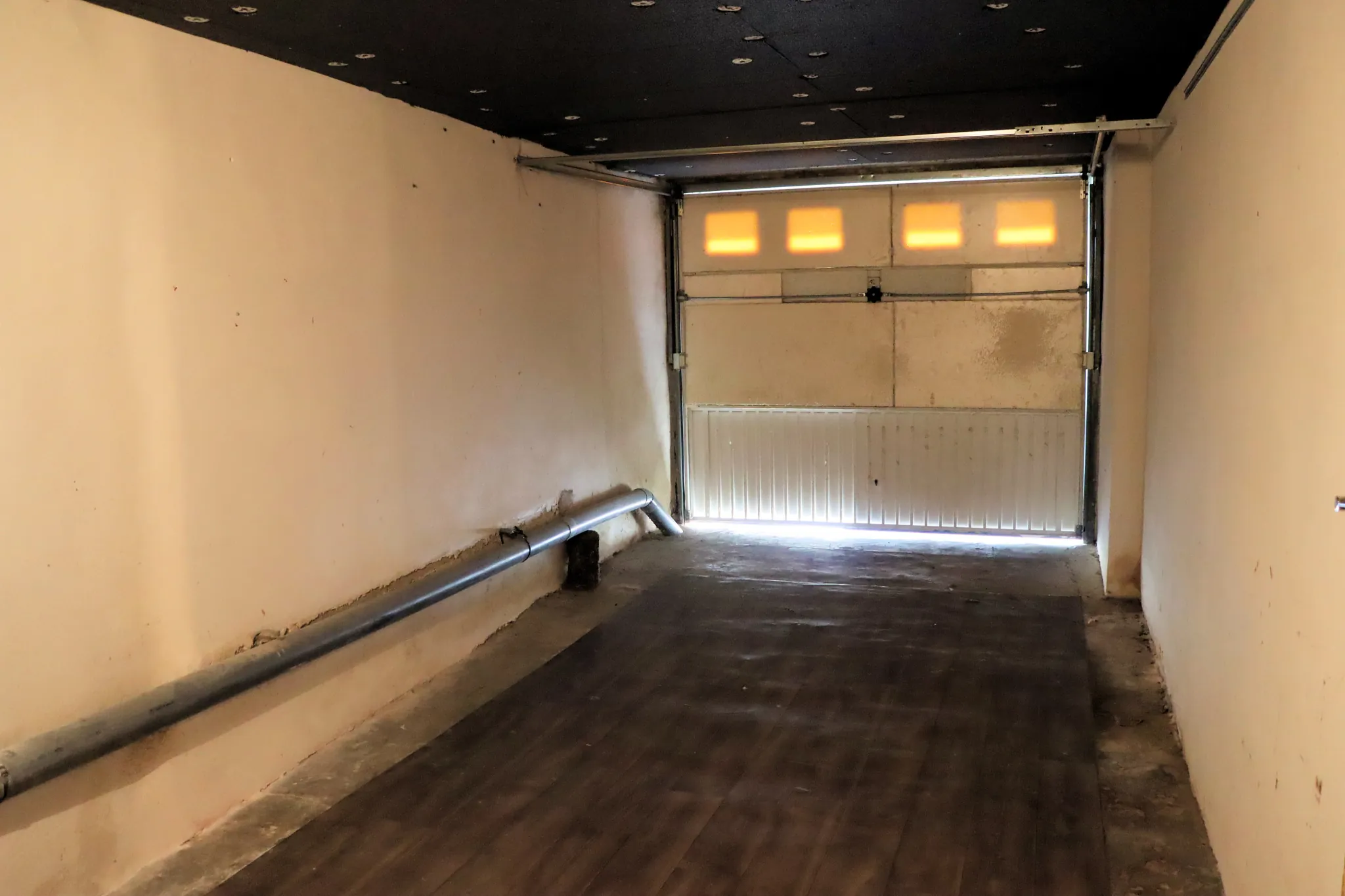 Maison de village avec terrasse et garage à Villars, vue Luberon 