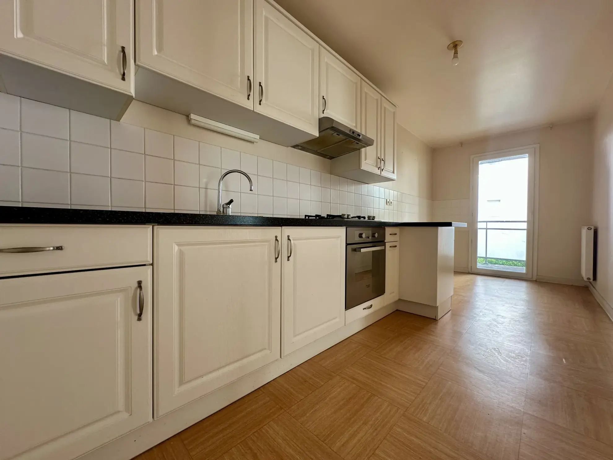 Appartement 4 pièces à Clermont-Ferrand avec terrasse et garage - Résidence sécurisée 2009 