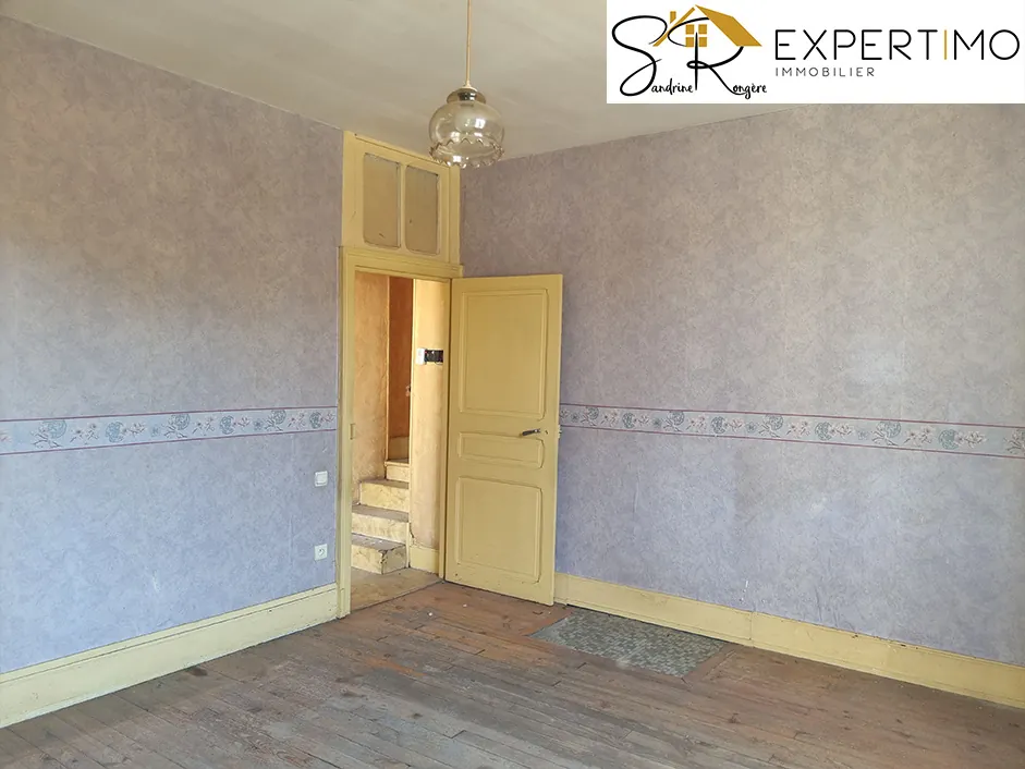 Maison à vendre avec deux appartements indépendants à Saint-Éloy-les-Mines 