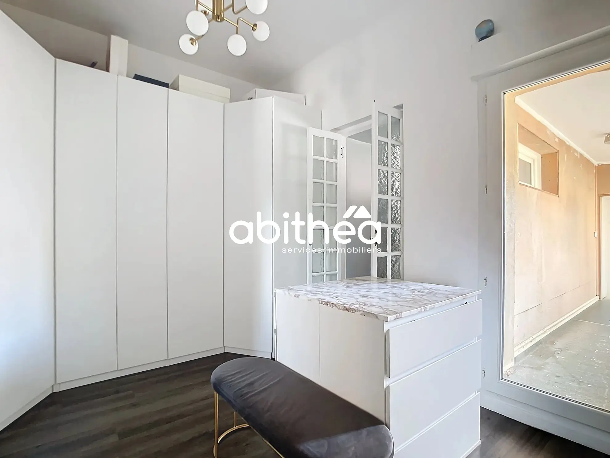 Maison de ville rénovée avec piscine et terrasse à Béziers - 135 m² 