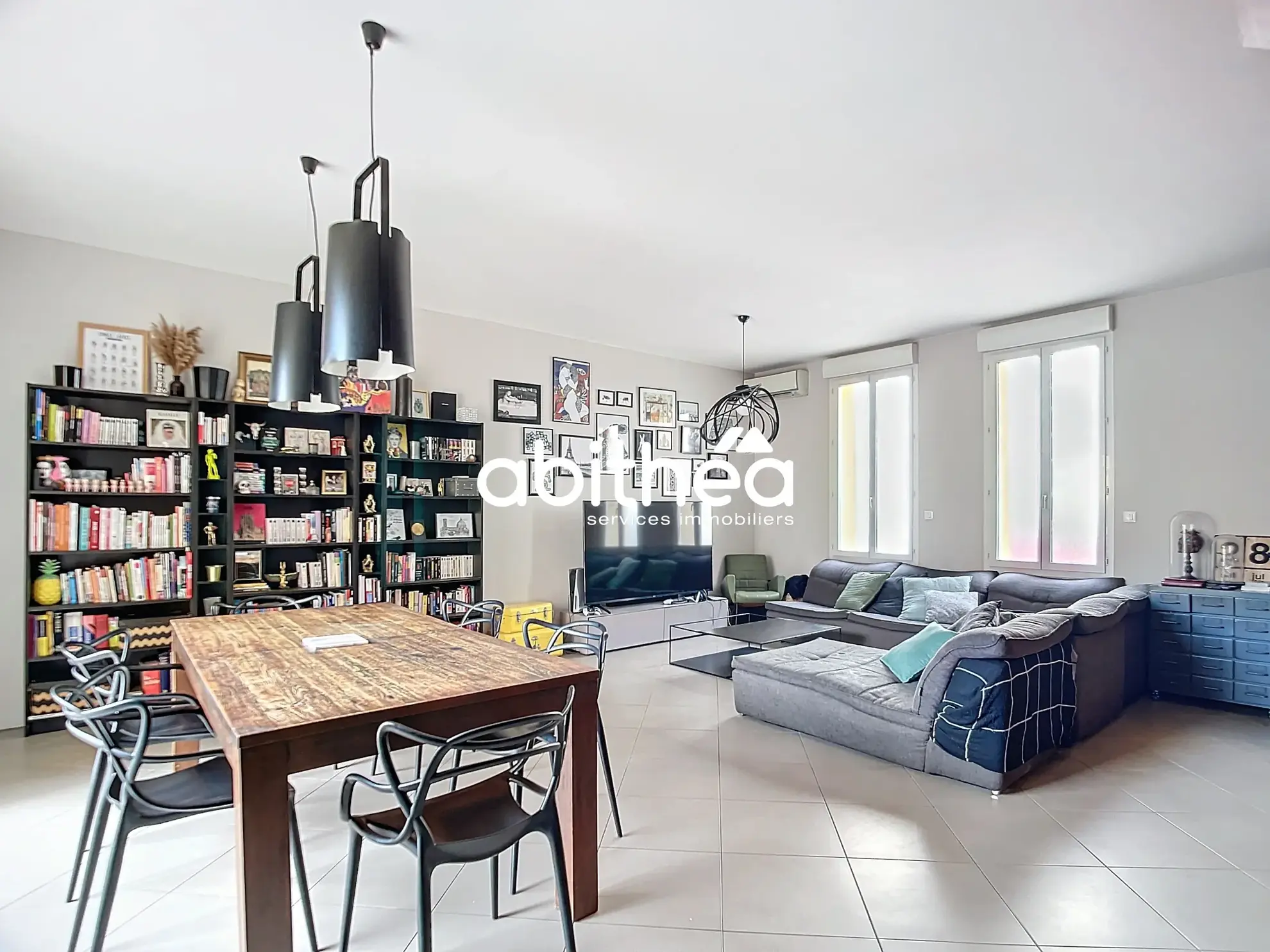 Maison de ville rénovée avec piscine et terrasse à Béziers - 135 m² 