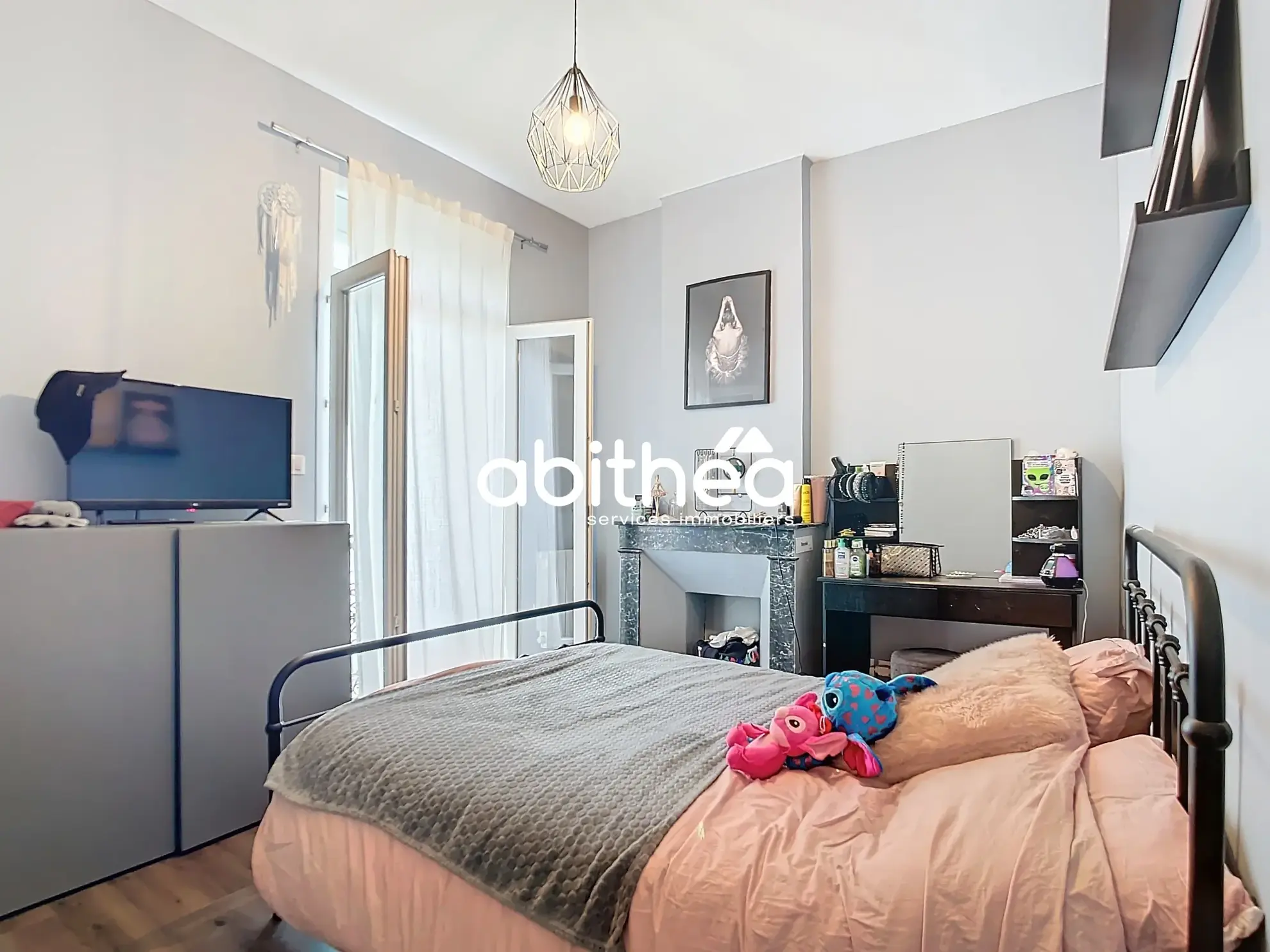 Maison de ville rénovée avec piscine et terrasse à Béziers - 135 m² 