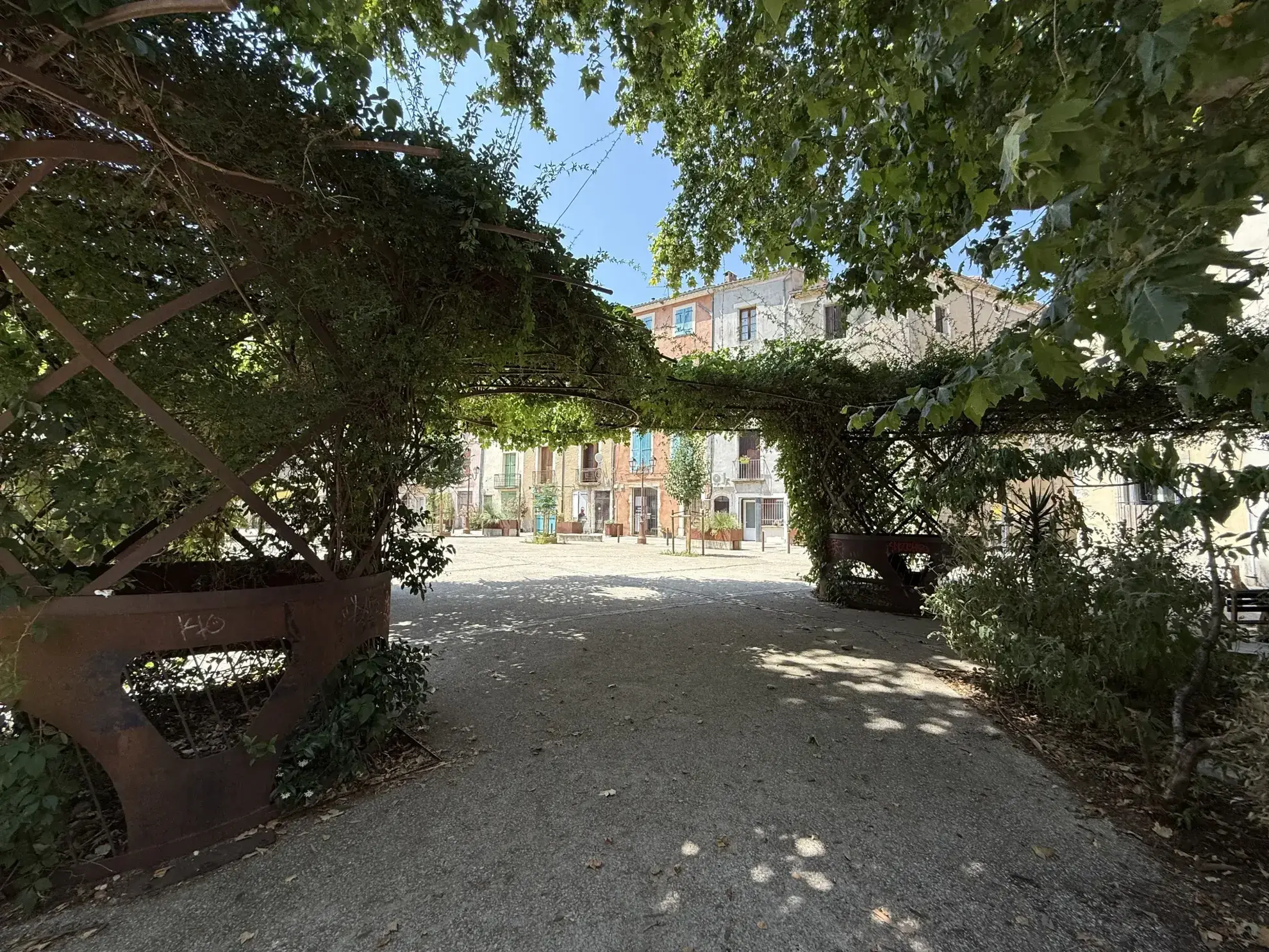 Appartement 4 pièces rénové avec terrasse et cave à Ganges 