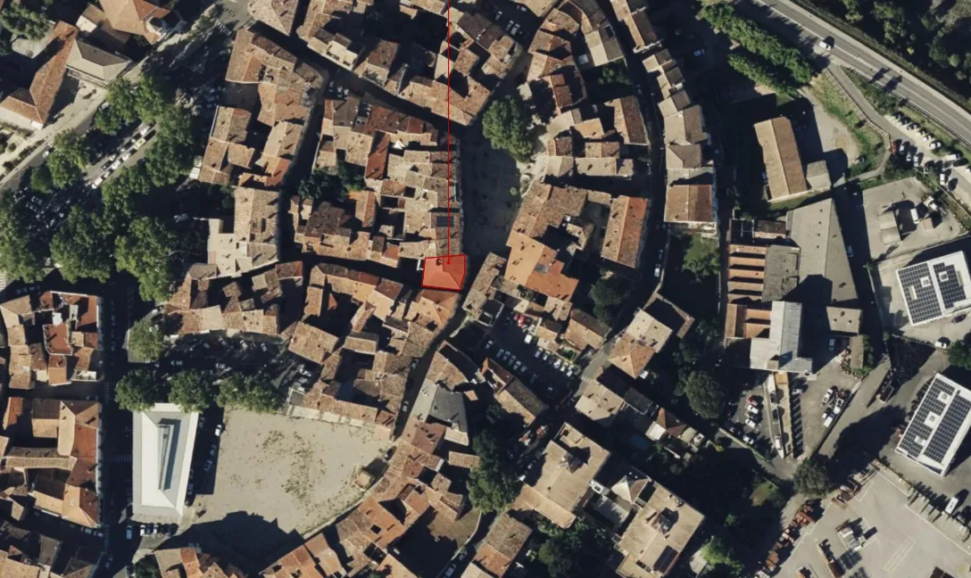 Appartement 4 pièces rénové avec terrasse et cave à Ganges 