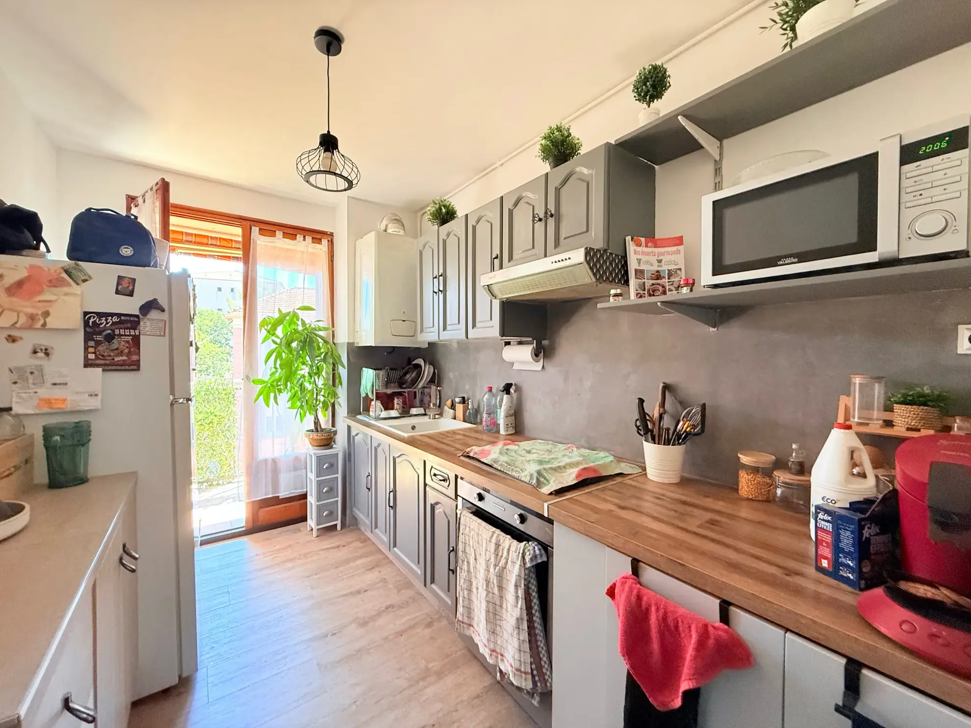 Appartement T3 lumineux à Toulon Bon Rencontre avec terrasse, cave et parking 