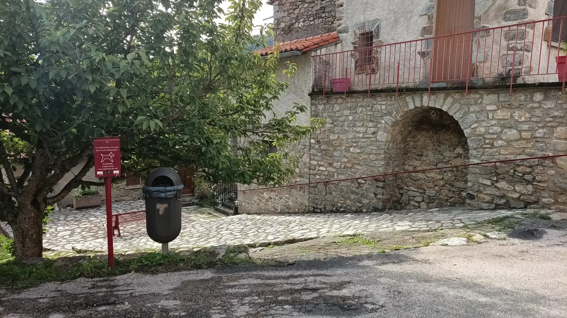 Maison F2 avec appartement à vendre à Prats-de-Mollo-La-Preste (66) 