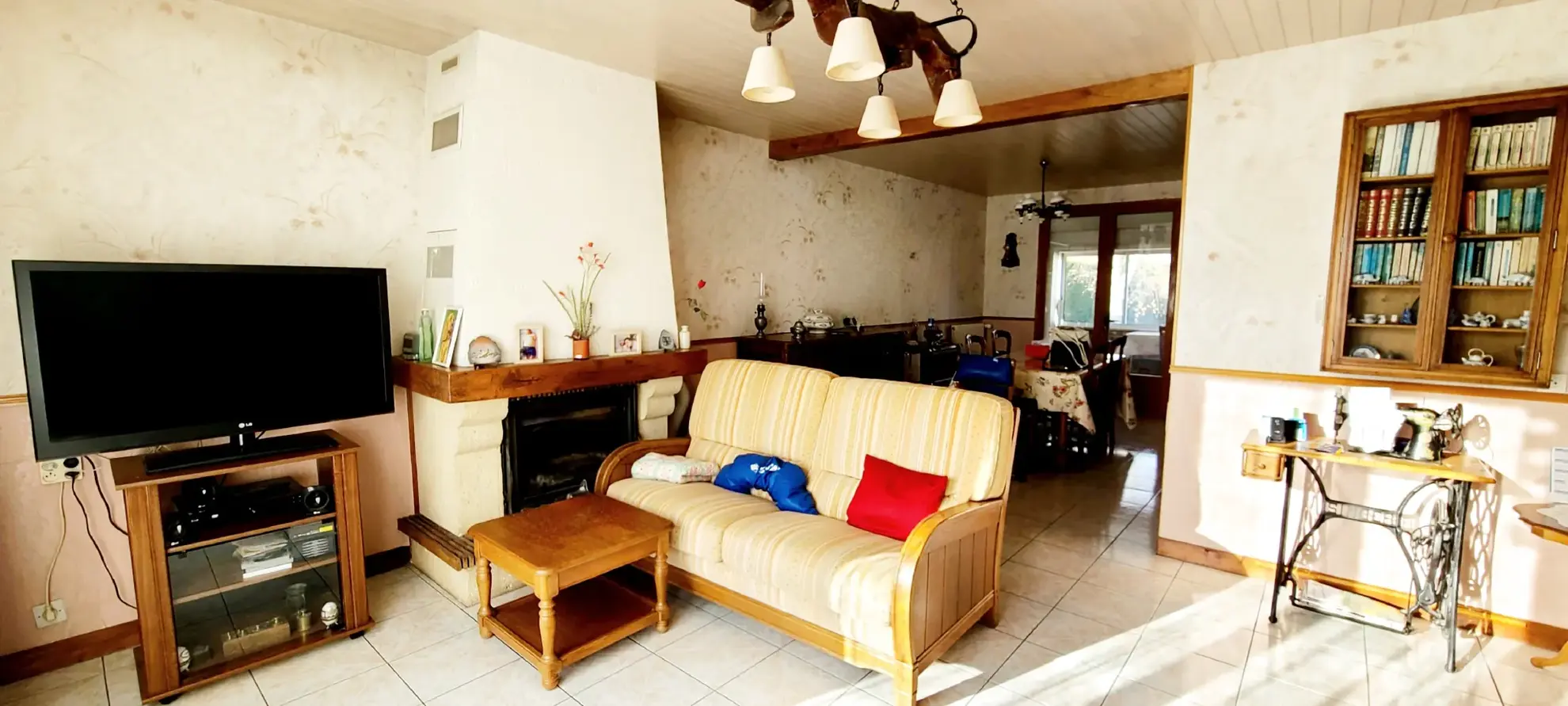 Maison de plain-pied à Morigny-Champigny avec jardin et sous-sol 