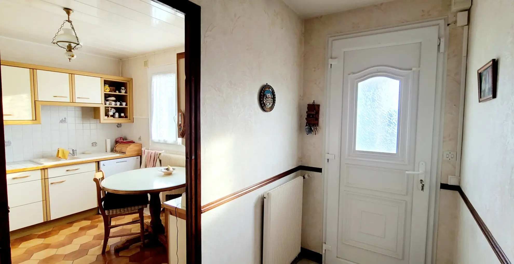 Maison de plain-pied à Morigny-Champigny avec jardin et sous-sol 