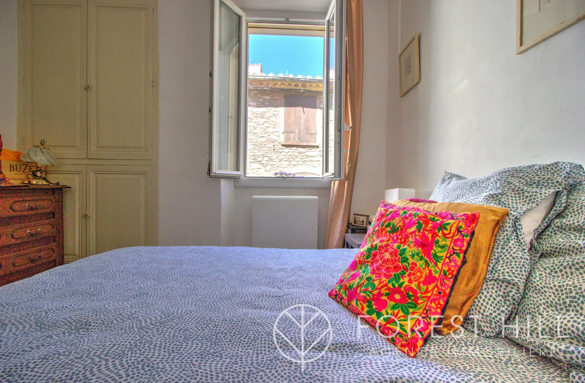 Maison de village charmante à CERET – 90 m², 3 chambres, rénovée et proche commodités 