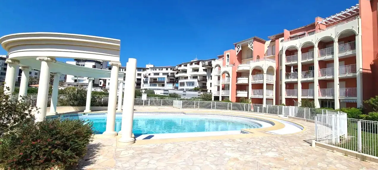 Appartement T2 cabine en front de mer au Cap d'Agde - Vue mer exceptionnelle 