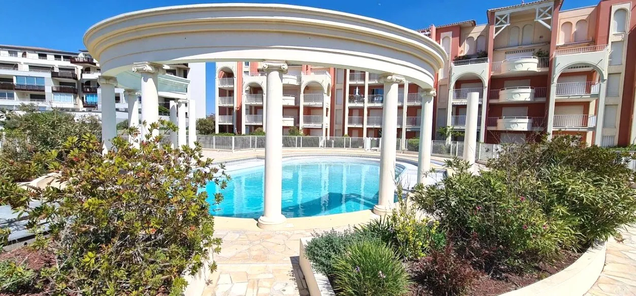 Appartement T2 cabine en front de mer au Cap d'Agde - Vue mer exceptionnelle