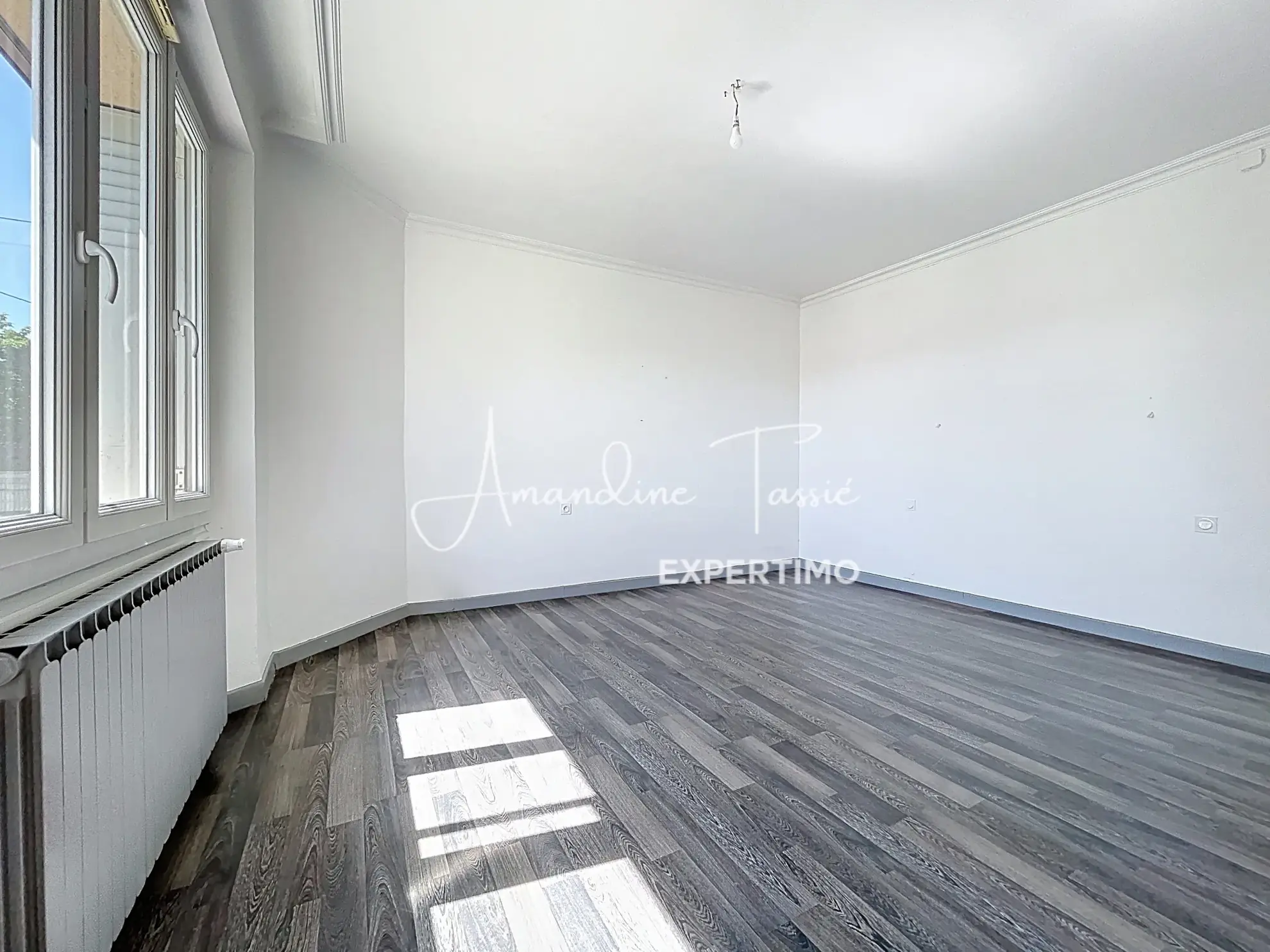 Maison des années 40 avec jardin, vue sur le Viaduc à Millau 