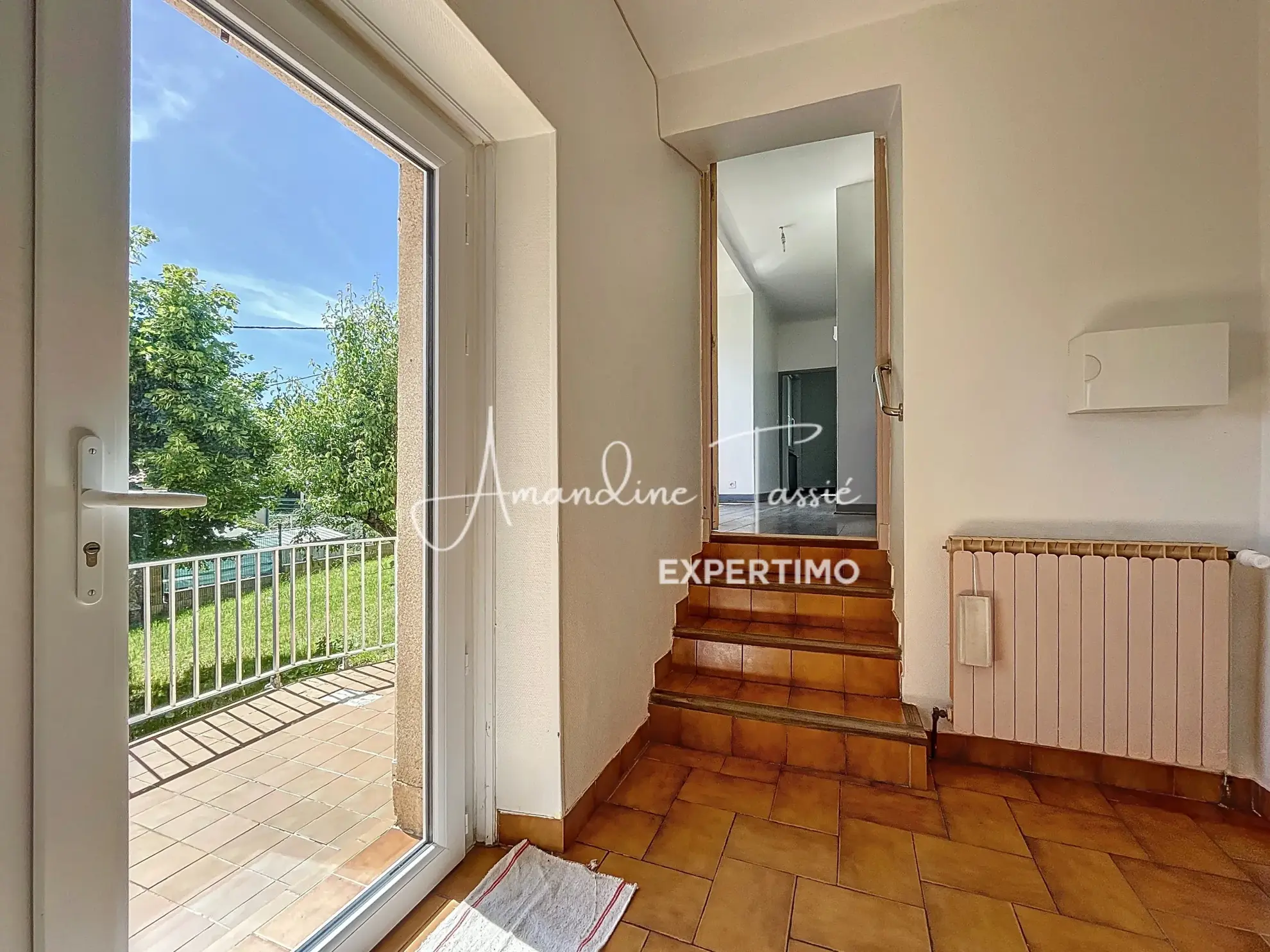 Maison des années 40 avec jardin, vue sur le Viaduc à Millau 