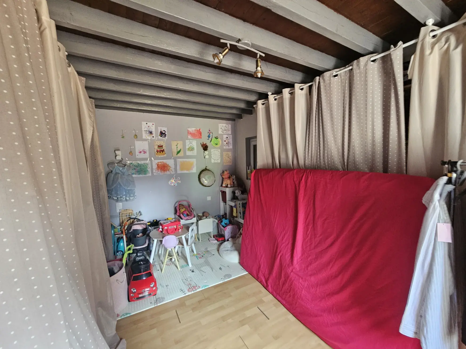 Charmante maison normande rénovée entre Cormeilles et Bernay en campagne 